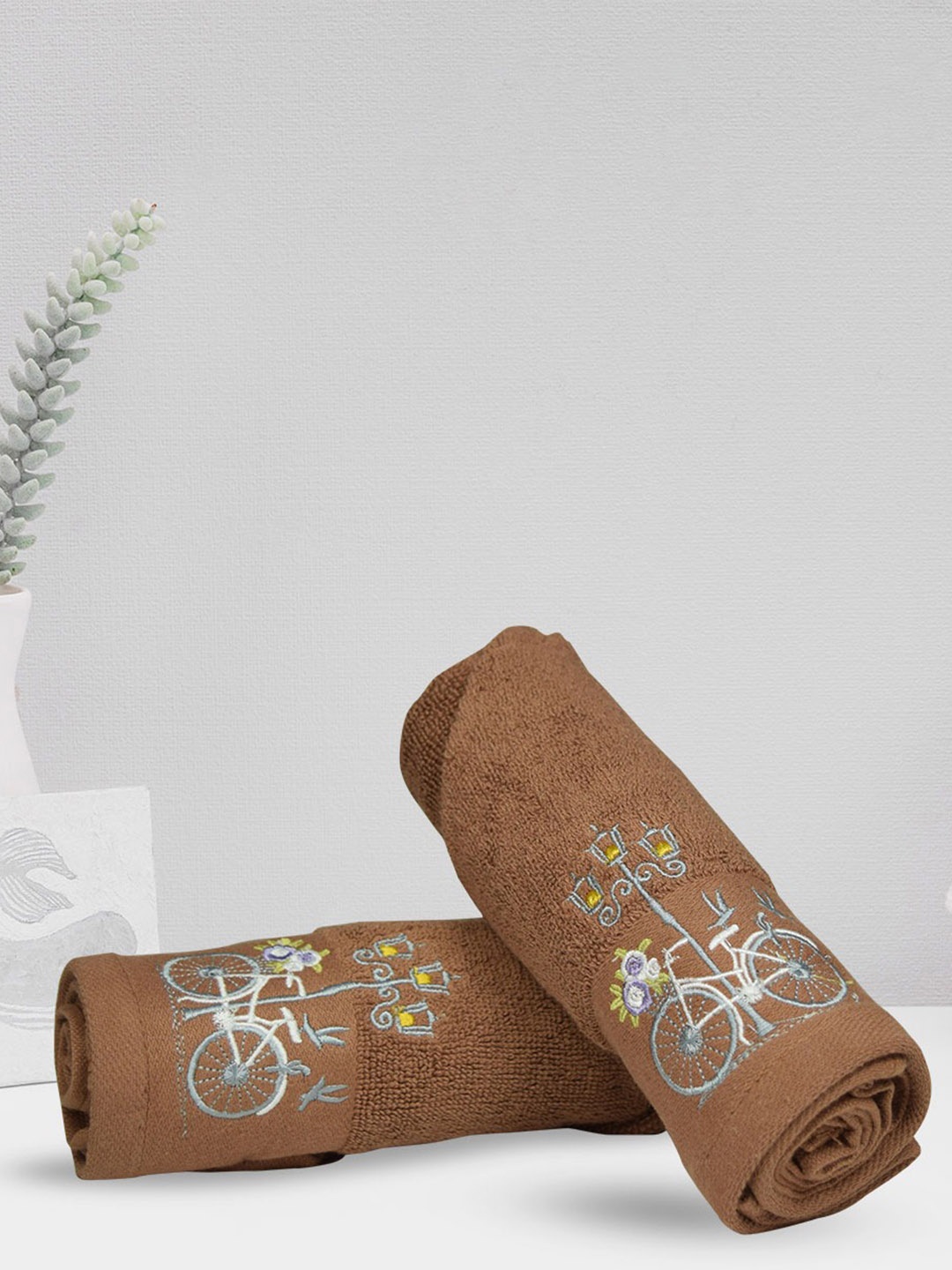 

RANGOLI 2 Pcs 540 GSM Pure Cotton Hand Towels, Brown