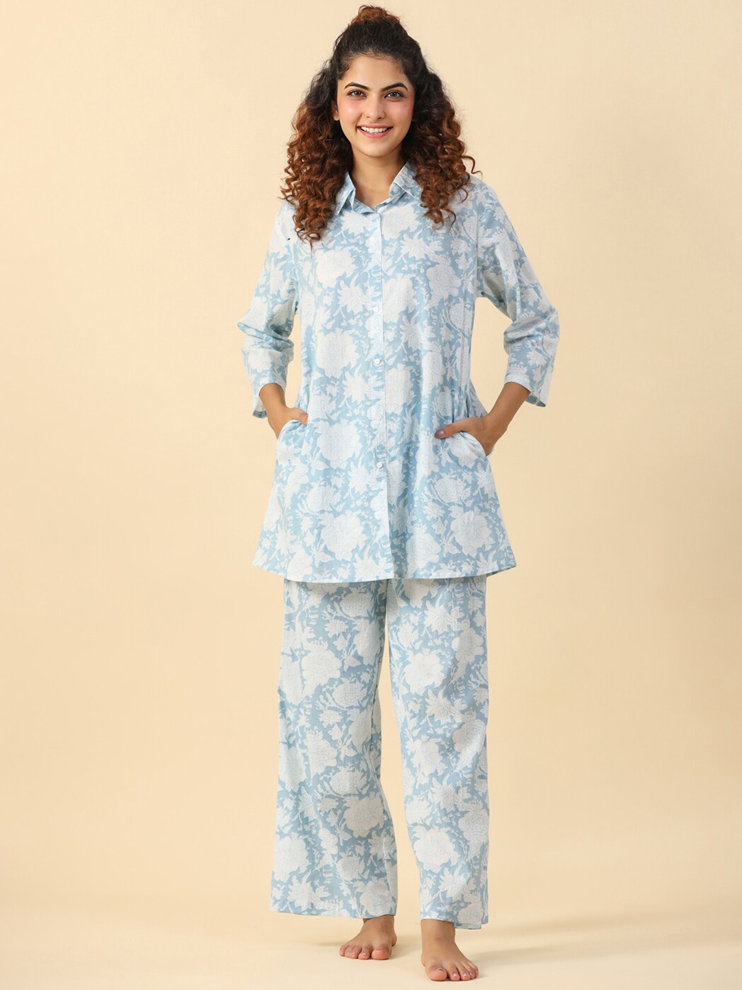 

SANSKRUTIHOMES Floral Printed Pure Cotton Night suit, Blue