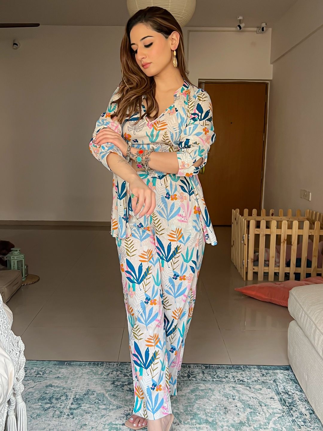 

SANSKRUTIHOMES Floral Printed Pure Cotton Night suit, White