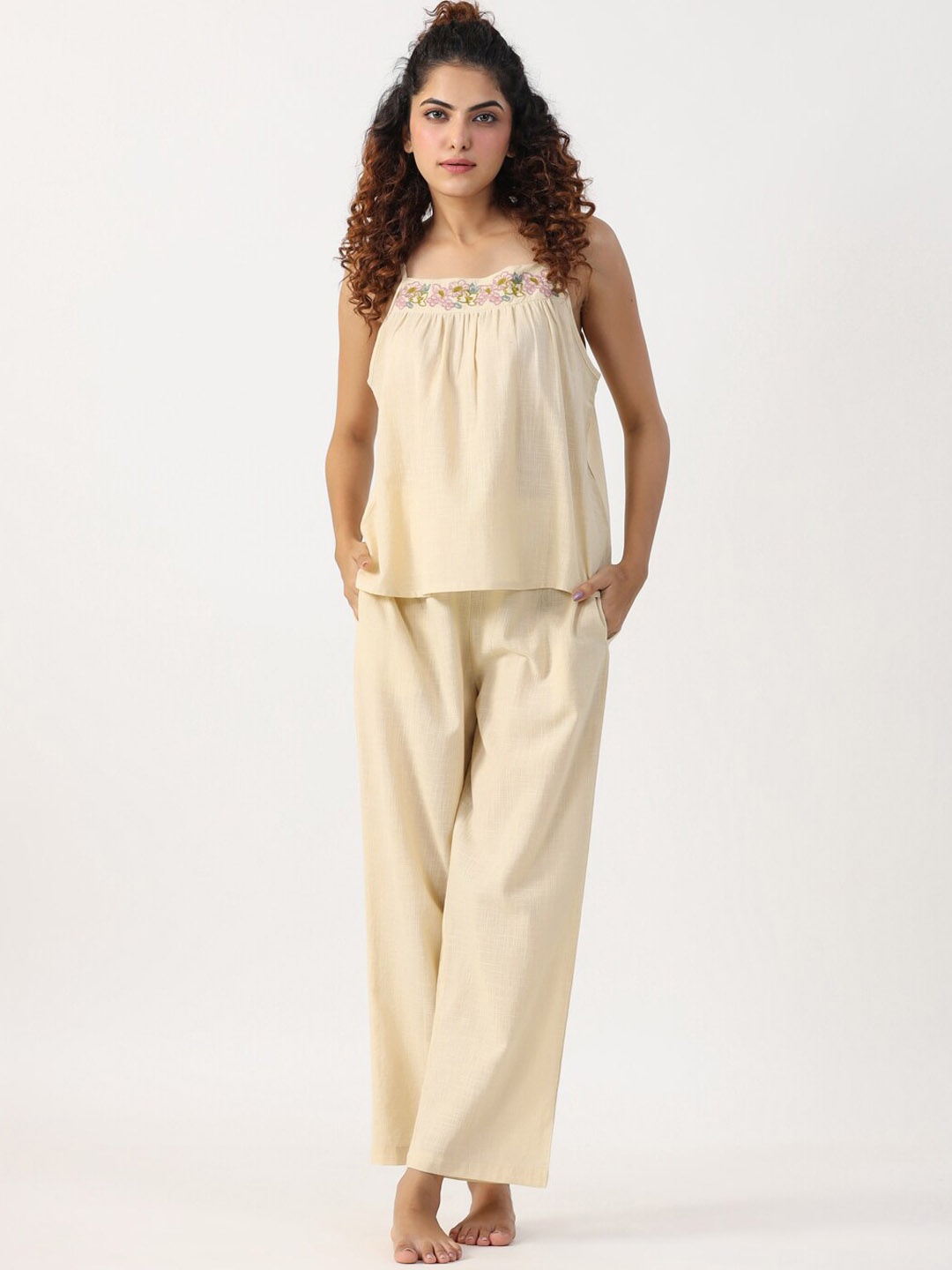 

SANSKRUTIHOMES Floral Embroidered Pure Cotton Night Suit, Cream