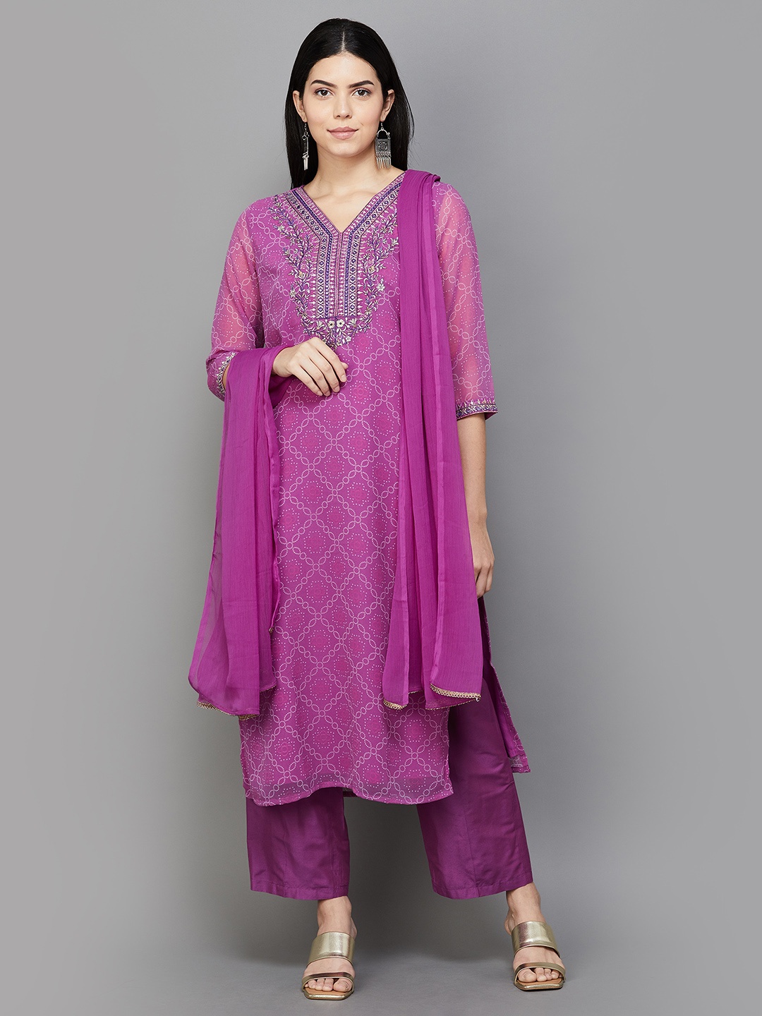 

Melange by Lifestyle Bandhani Printed Regular Kurta with Palazzos & Dupatta, Purple