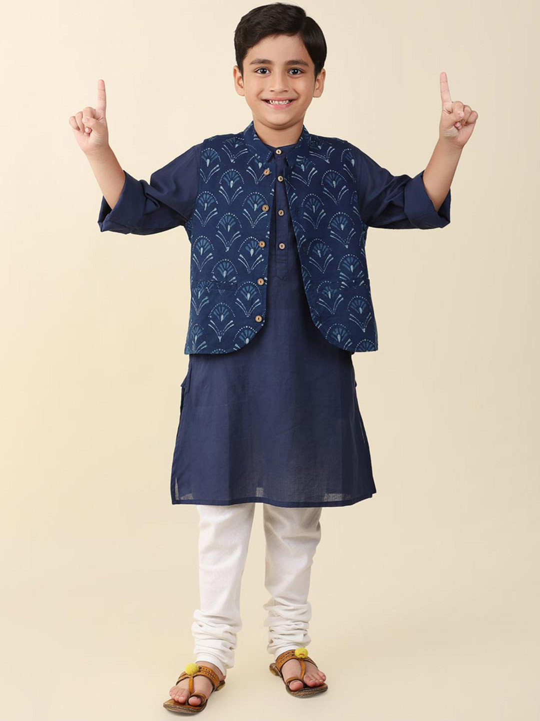 

Fabindia Boys Mandarin Collar Pure Cotton Kurta With Nehru Jacket, Navy blue