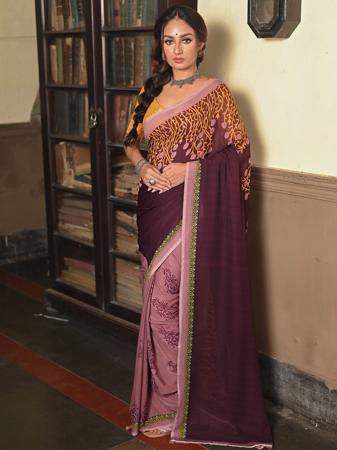 

Anouk Rustic Brown & Beige Floral Printed Pure Georgette Saree