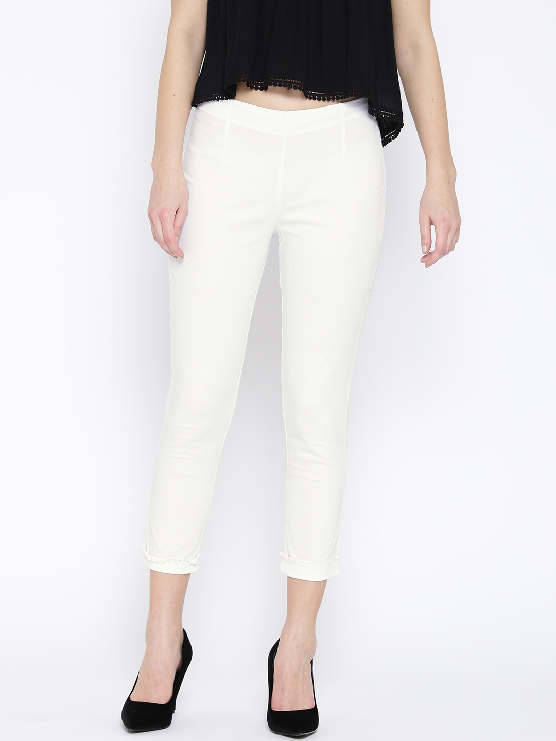 

Rangriti Women White Pencil Slim Fit Solid Cigarette Trousers