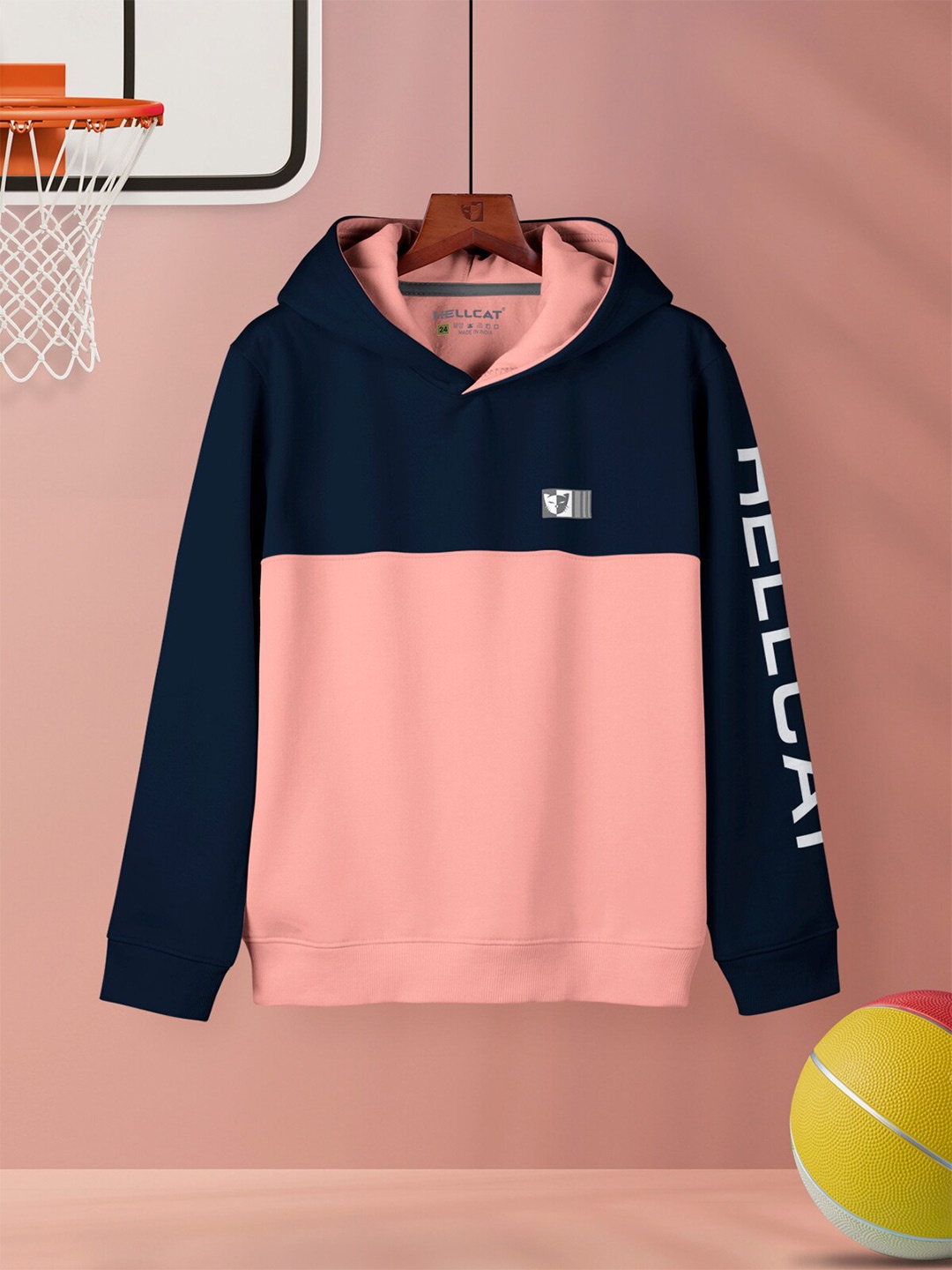 

HELLCAT Girls Colourblocked Hooded Sweatshirt, Peach