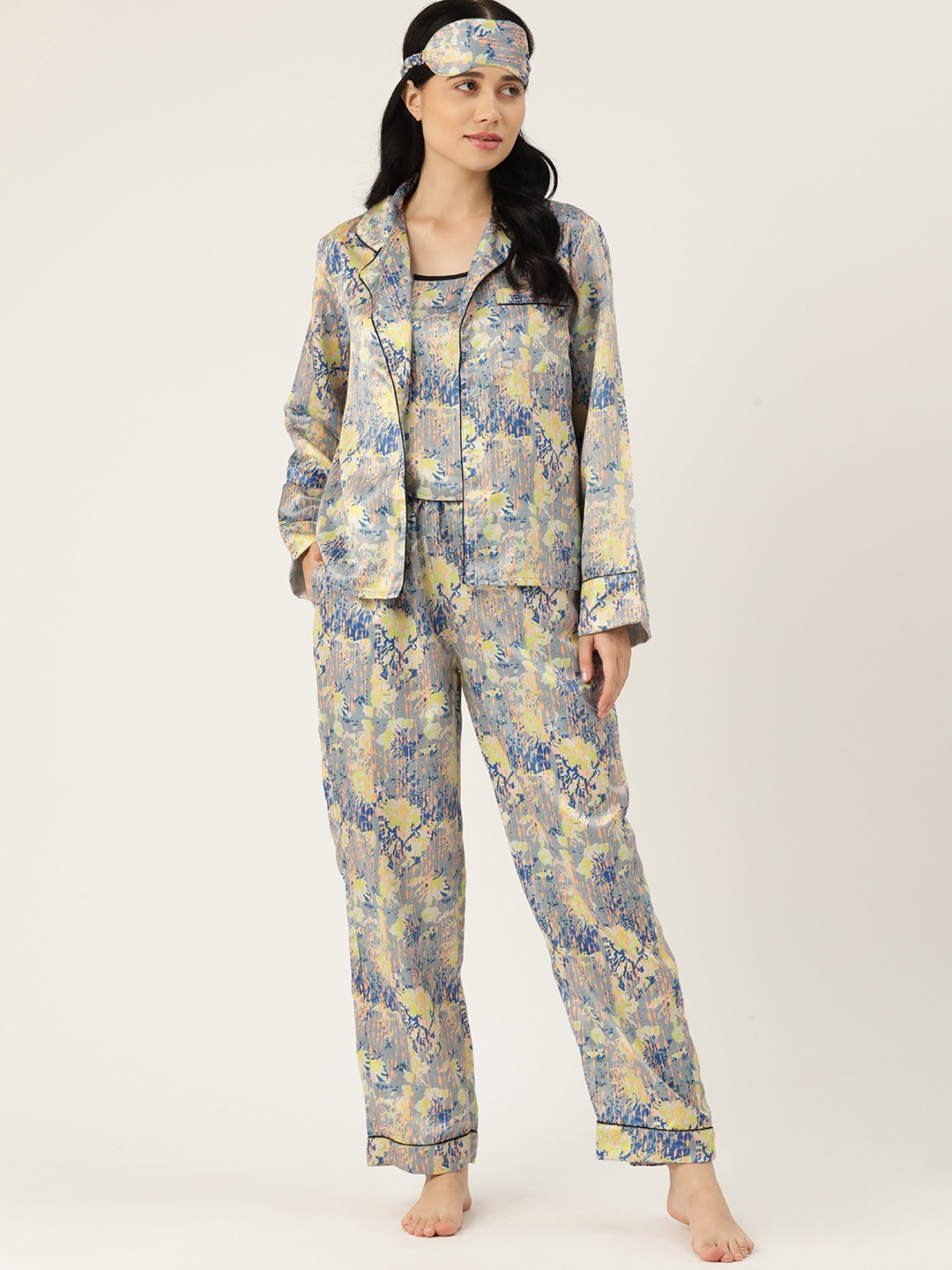 

ETC Women 7 Pieces Abstract Printed Satin Night suit, Green