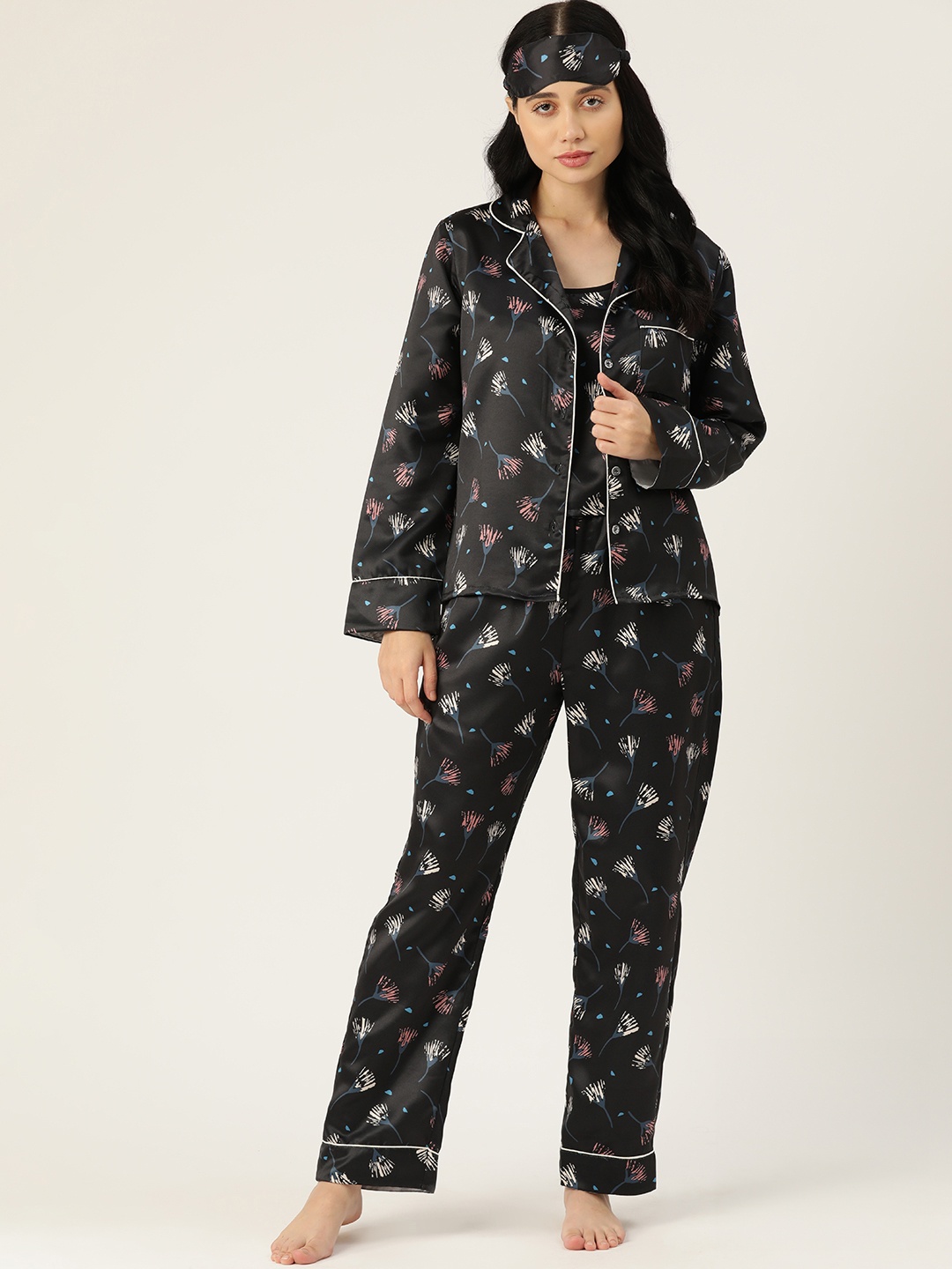 

ETC Women 7 Pieces Abstract Printed Satin Night suit, Black
