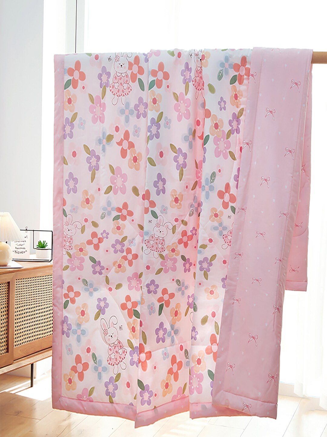 

JC HOME Pink White Floral AC Room 350 GSM Pure Cotton Double Bed Quilt