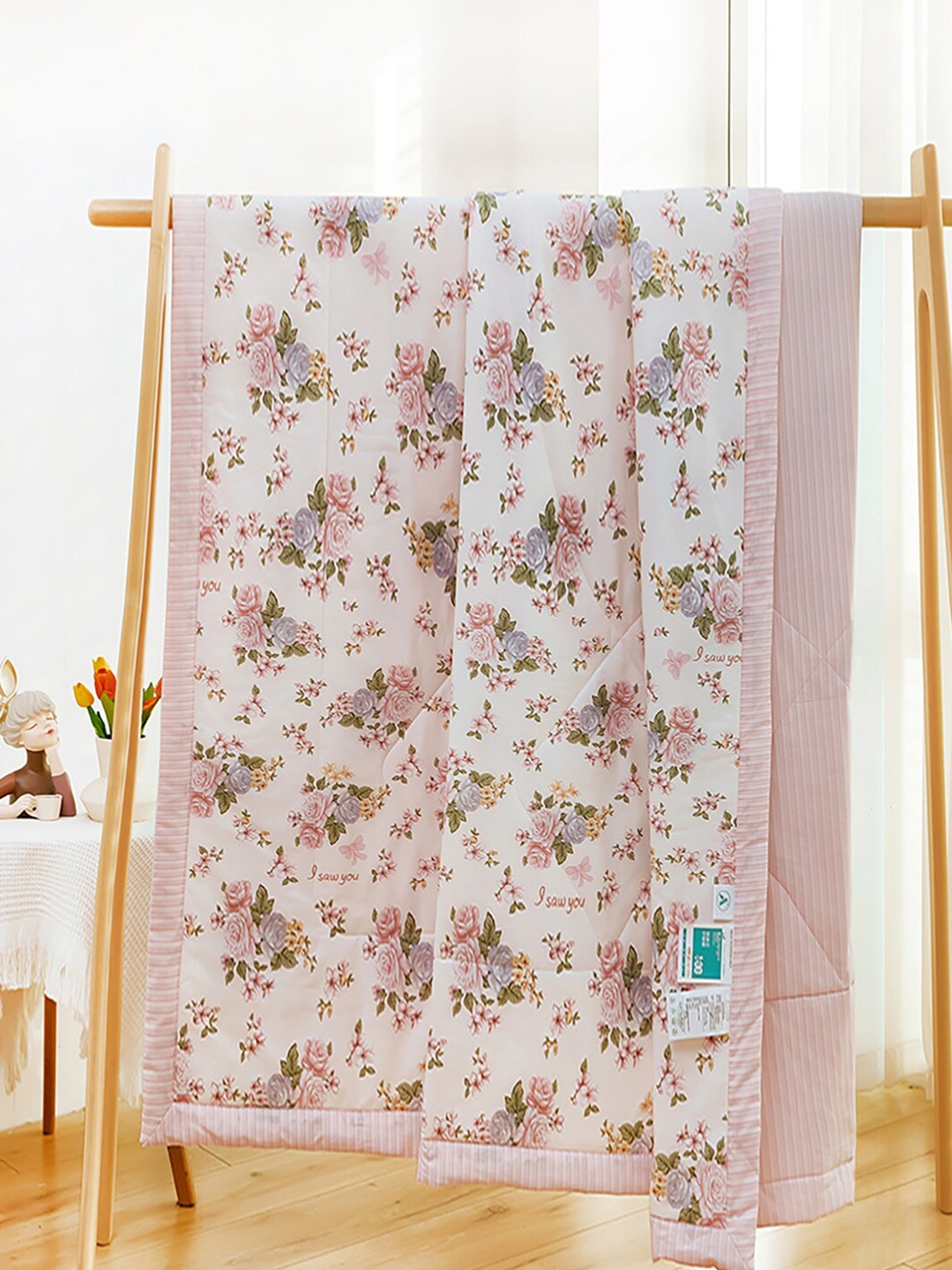 

JC HOME White & Pink Floral Pure Cotton AC Room 350 GSM Double Bed Quilt