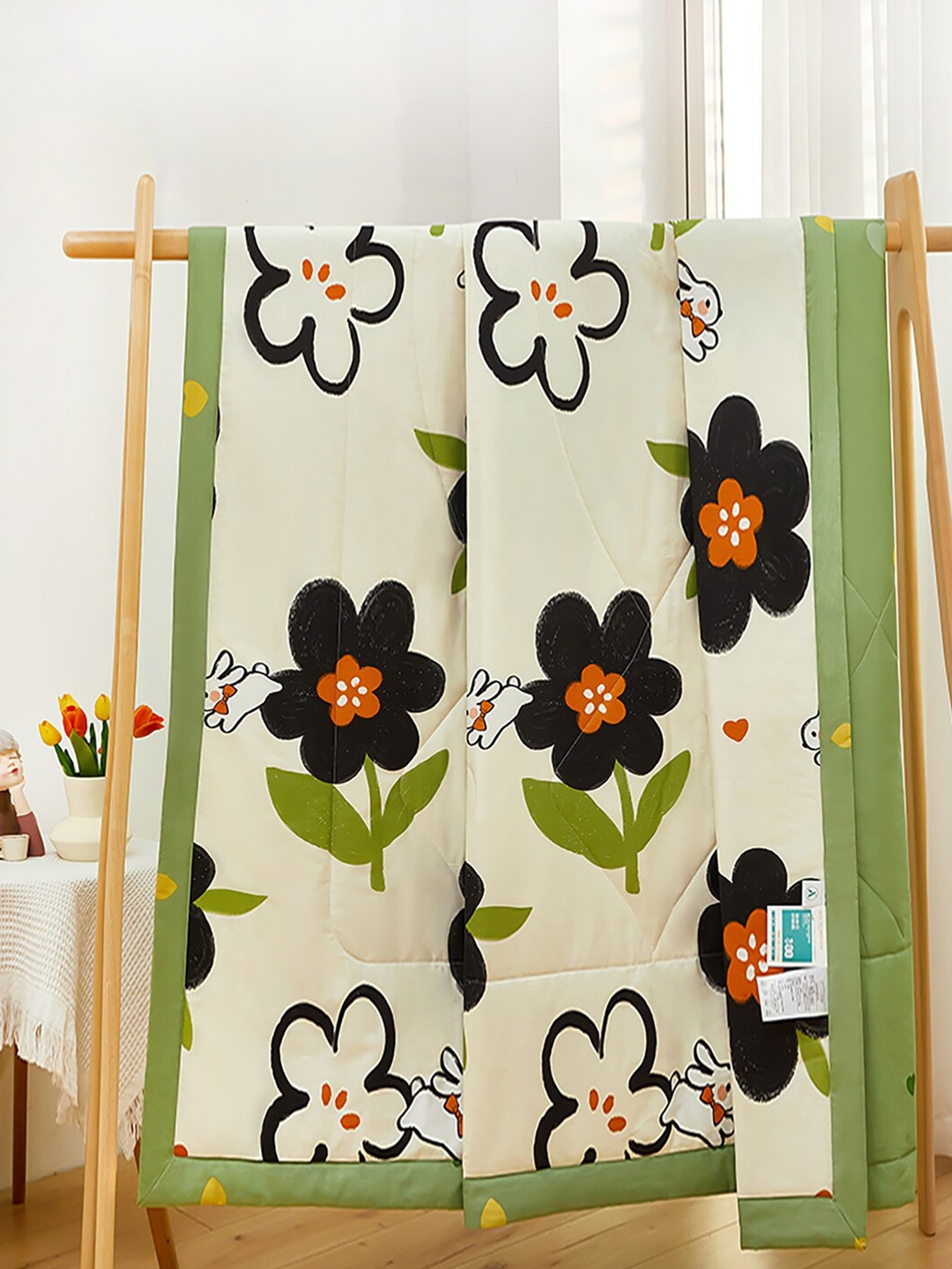 

JC HOME Green & Off White Floral Pure Cotton AC Room 350 GSM Double Bed Quilt