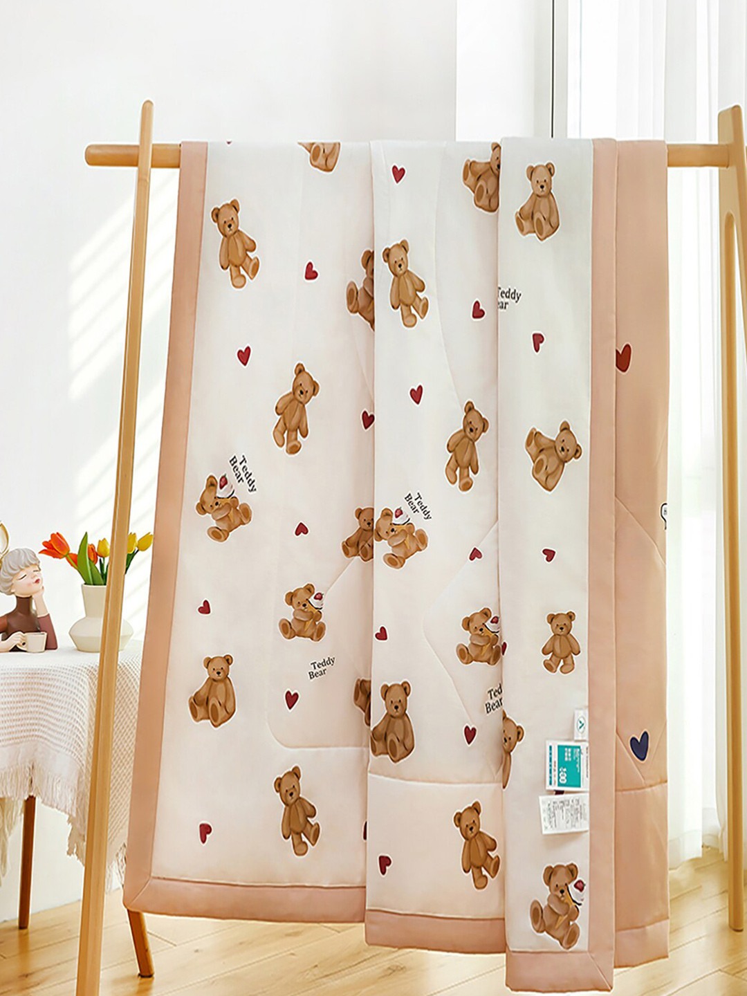

JC HOME White & Brown Printed Pure Cotton AC Room 350 GSM Double Bed Quilt