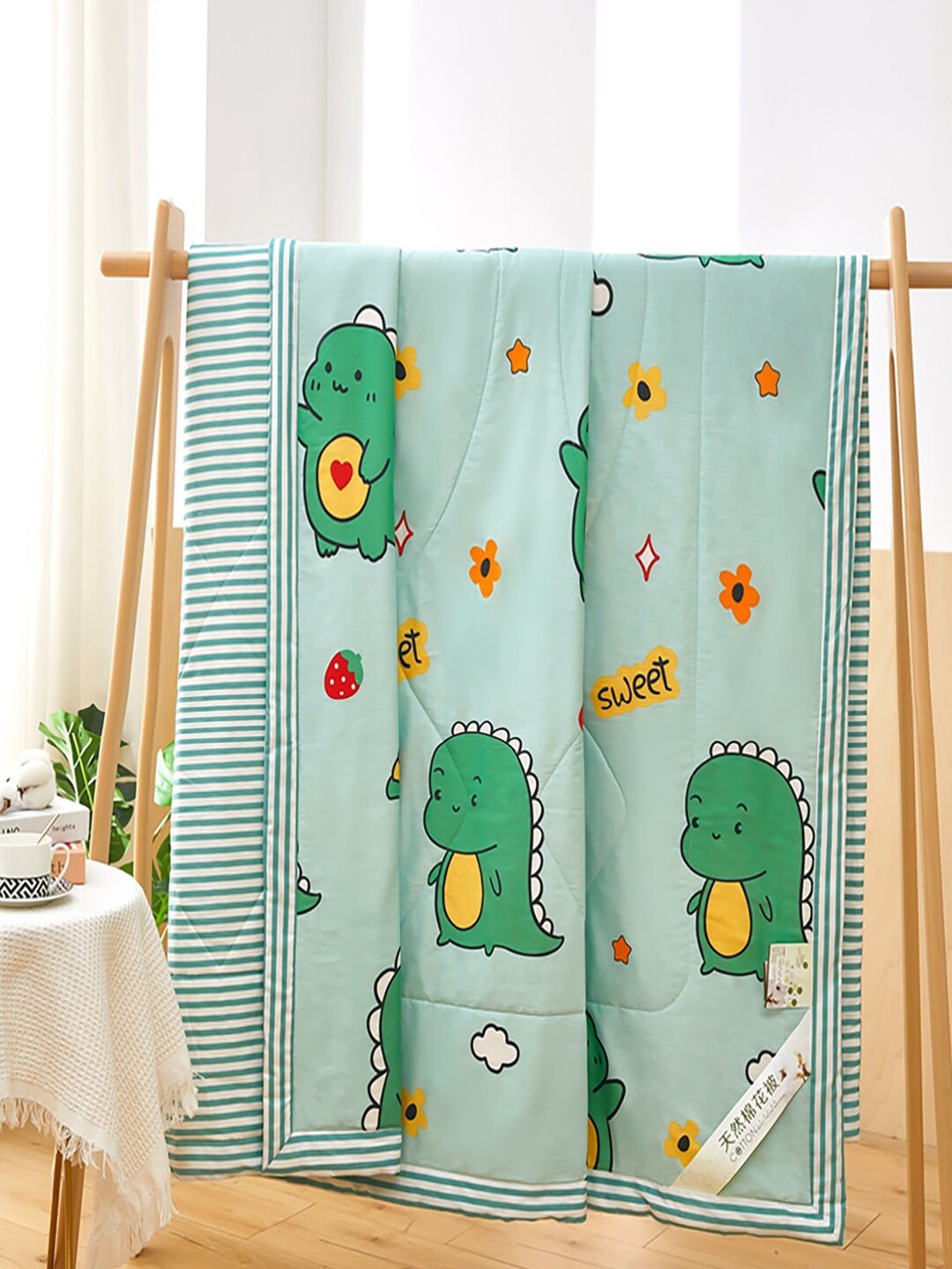 

JC HOME Green & White Cartoon Characters Cotton AC Room 350 GSM Single Bed Quilt