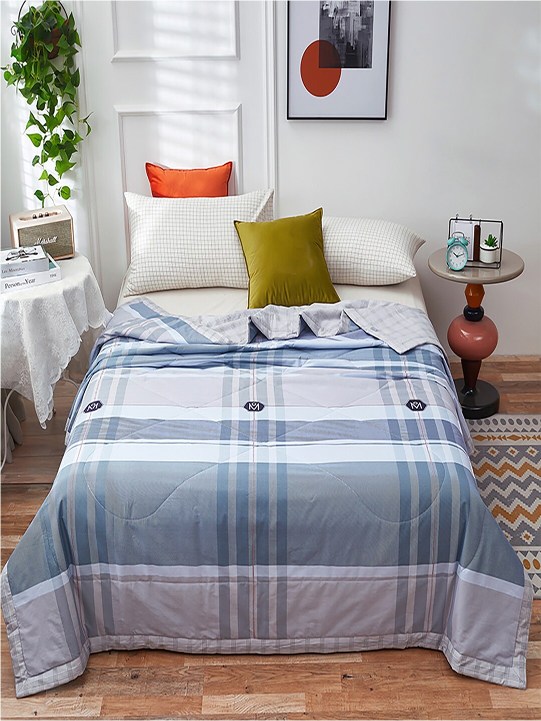 

JC HOME Grey & Blue Checked Pure Cotton AC Room 350 GSM Double Bed Quilt