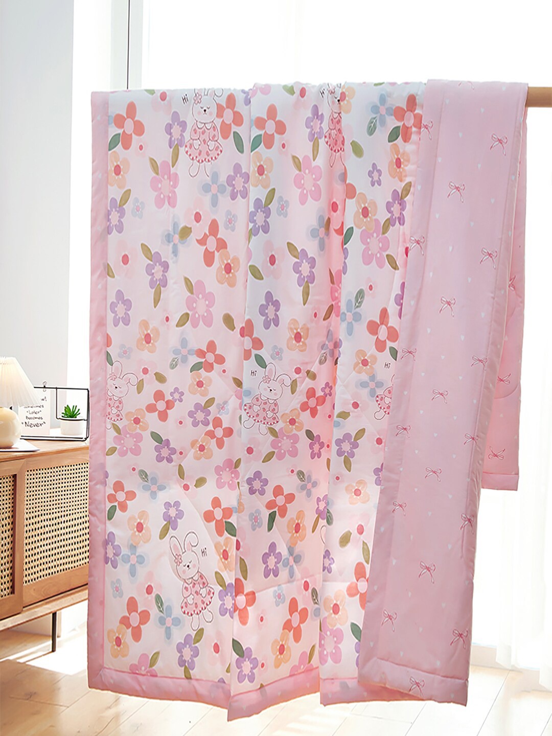 

JC HOME White Pink Floral AC Room 350 GSM Pure Cotton Single Bed Quilt