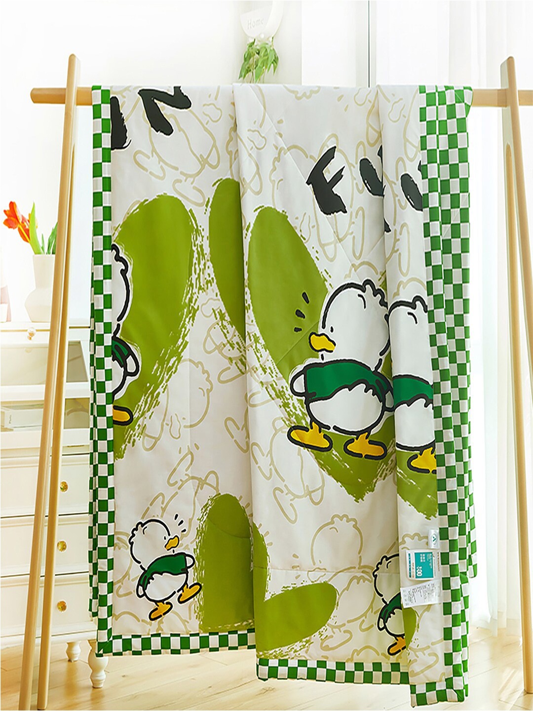 

JC HOME White Cartoon Characters AC Room 350 GSM Pure Cotton Double Bed Quilt
