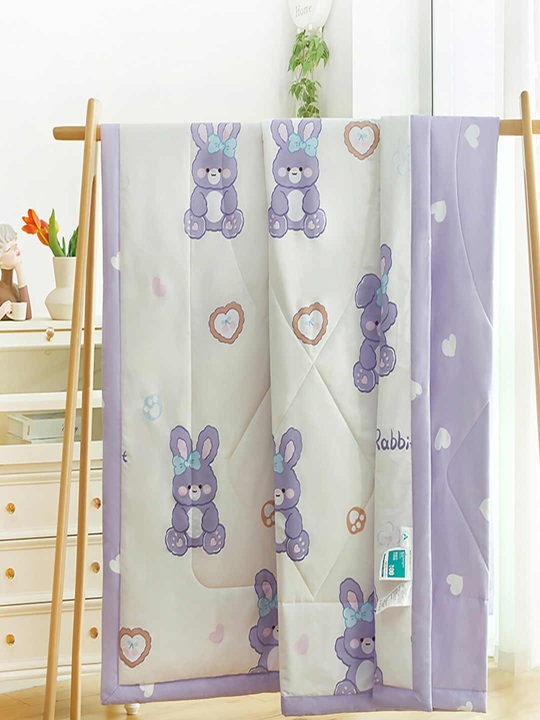 

JC HOME White & Purple Conversational Pure Cotton AC Room 350 GSM Double Bed Quilt