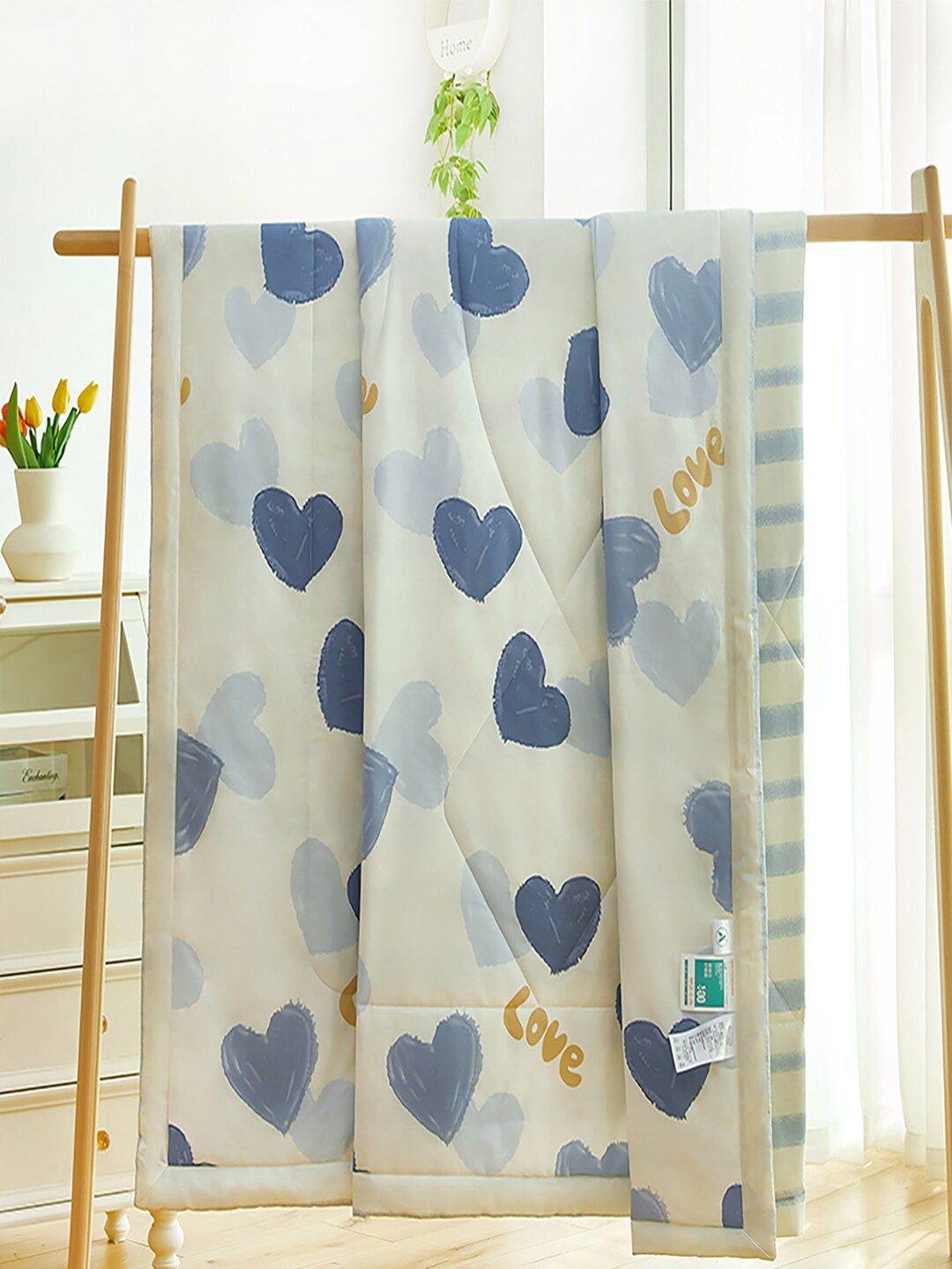 

JC HOME Blue Yellow Geometric Pure Cotton AC Room 350 GSM Single Bed Quilt