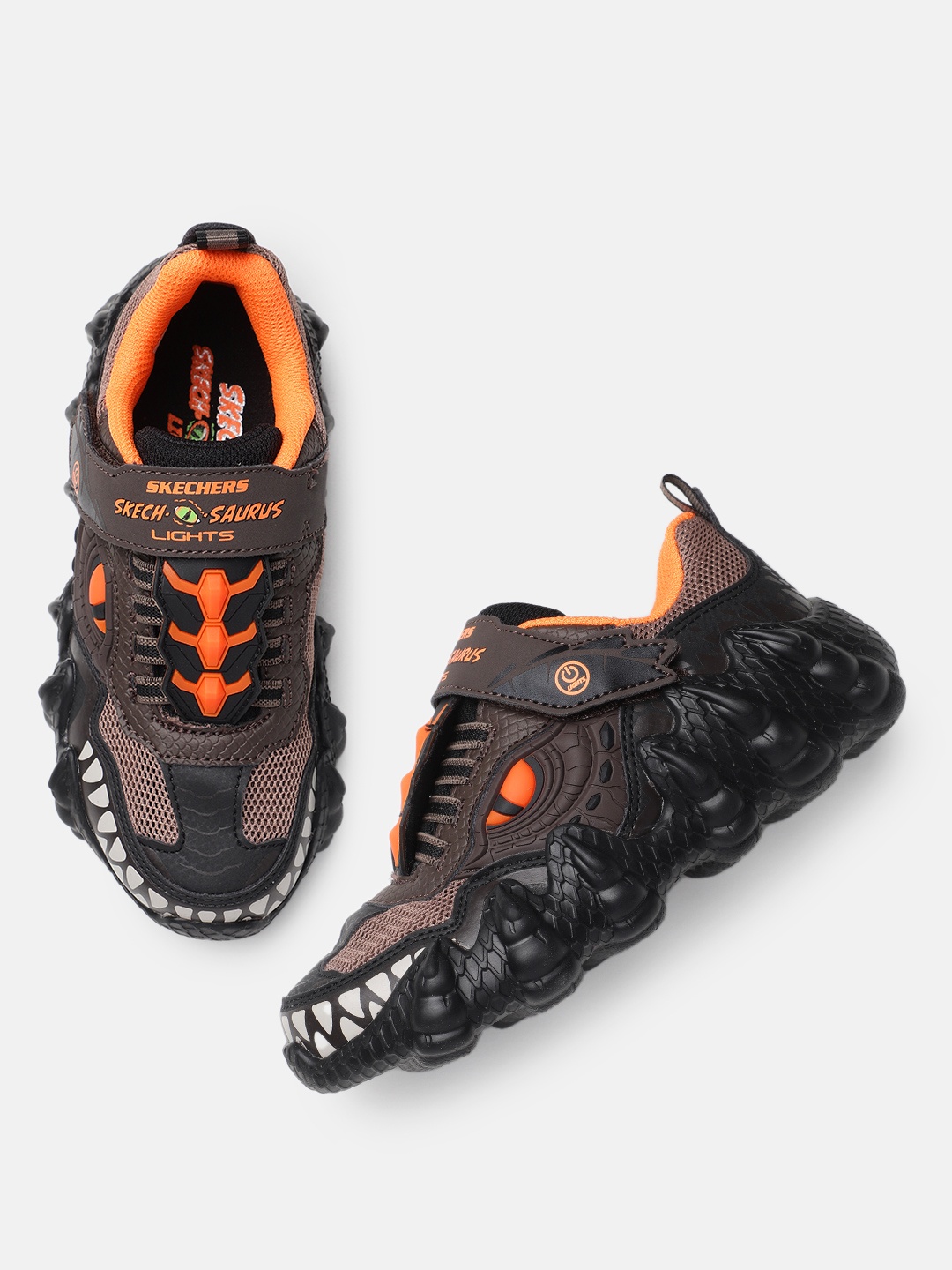 

Skechers Boys Dinosaur Textured Skech O Saurus LED Lights Dino TR Sneakers, Brown