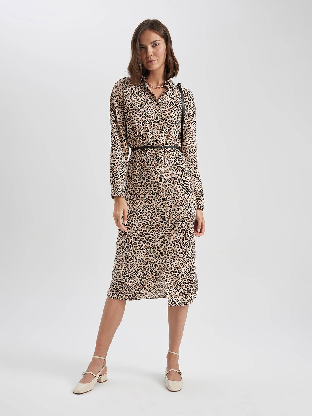 

DeFacto Animal Printed Shirt Collar Belted Midi Shirt Dress, Beige