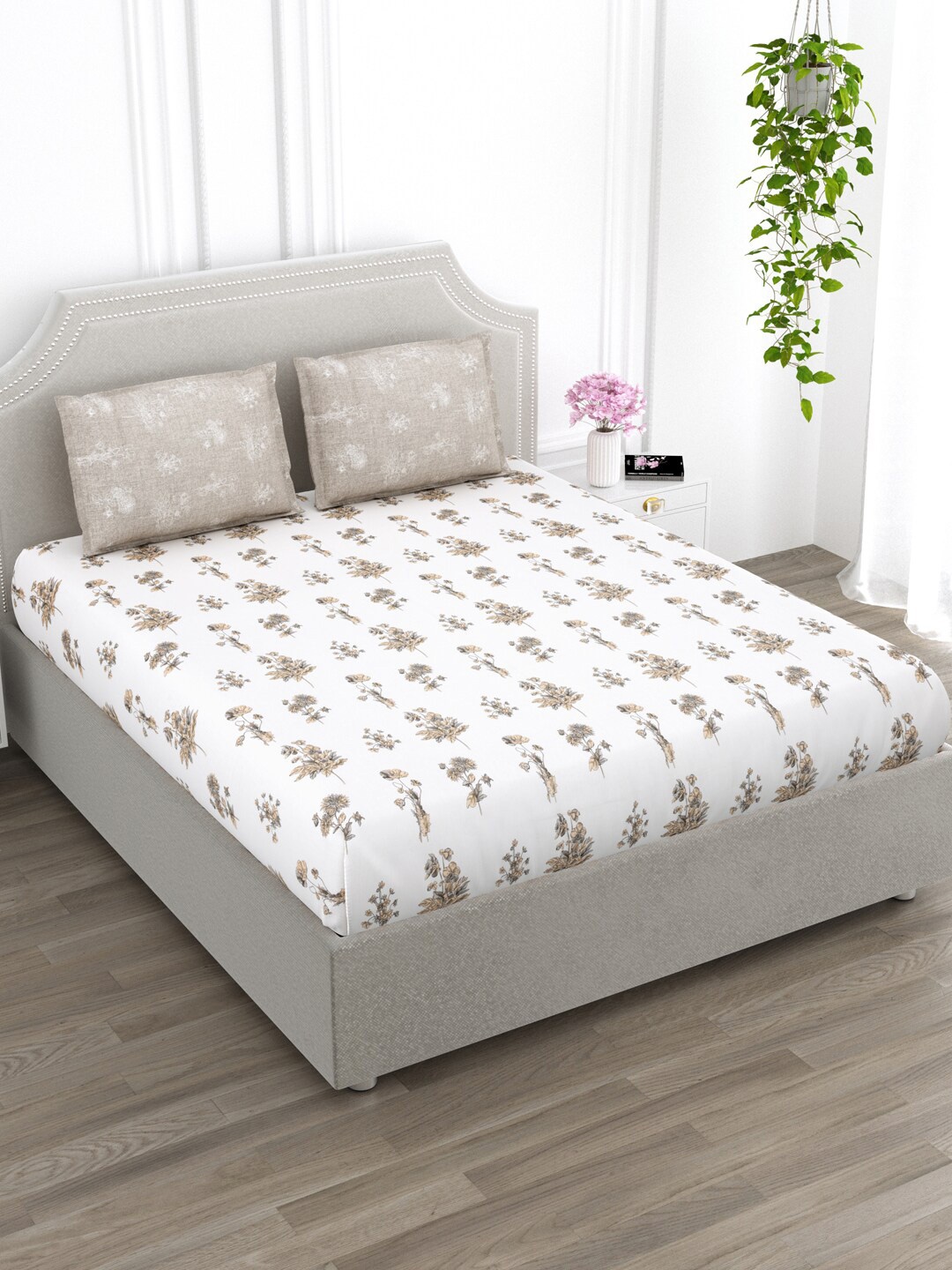 

EverHOME Sage White & Grey Floral Cotton 210 TC King Bedsheet with 2 Pillow Covers