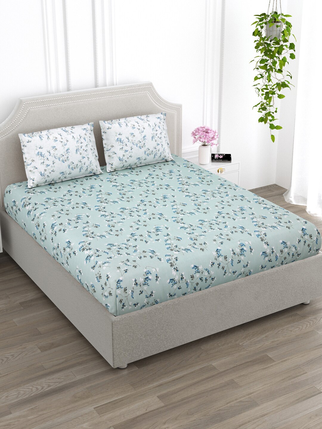 

EverHOME Sage Blue & White Floral Printed Cotton 210 TC King Bedsheet With 2 Pillow Covers
