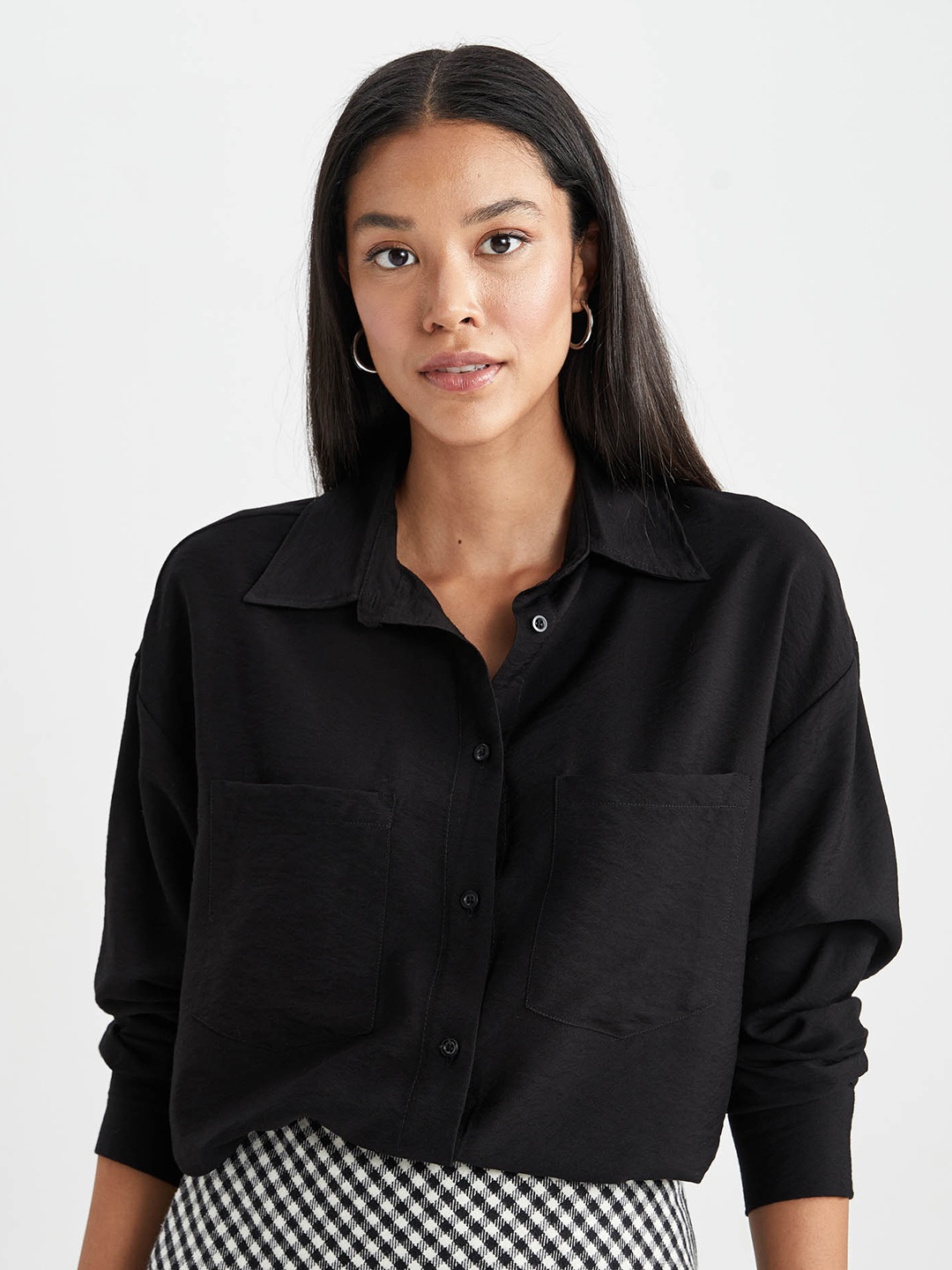 

DeFacto Spread Collar Casual Shirt, Black