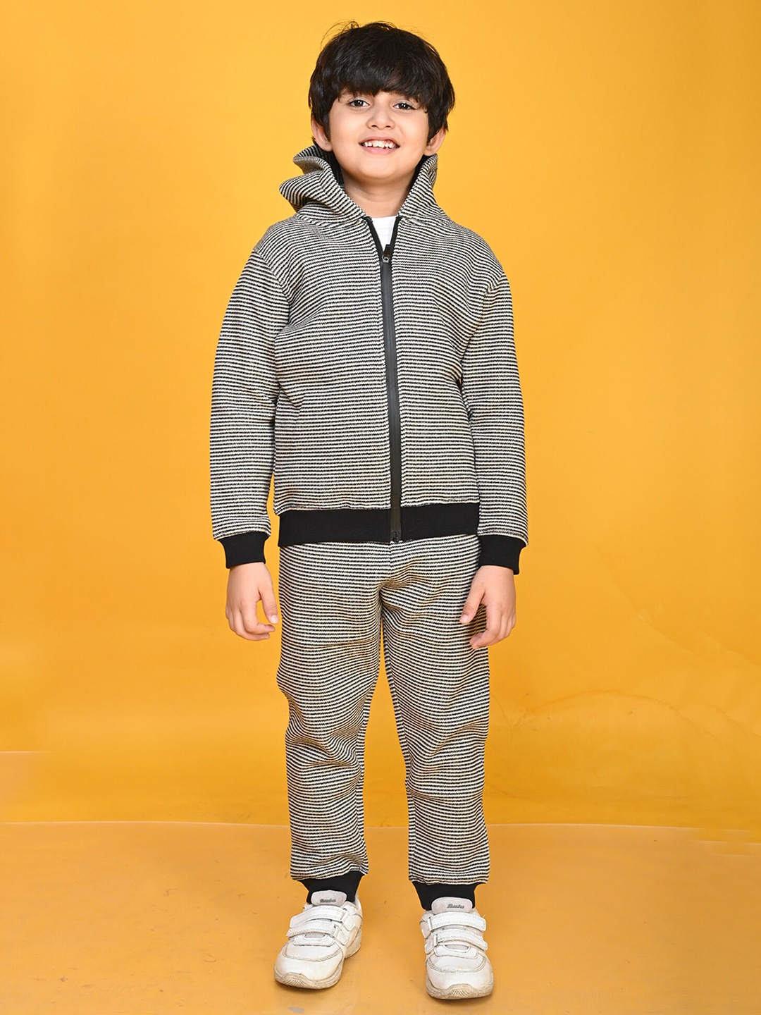 

Anthrilo Boys Black Striped Hooded T-shirt With Joggers