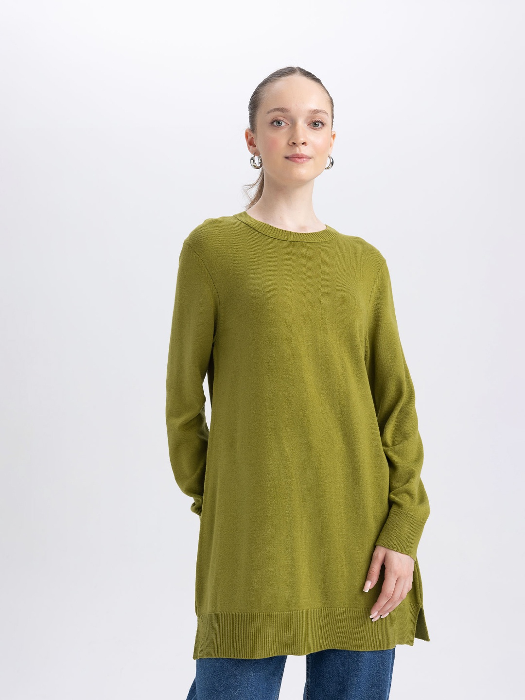 

DeFacto Round Neck Longline Acrylic Pullover Sweater, Green