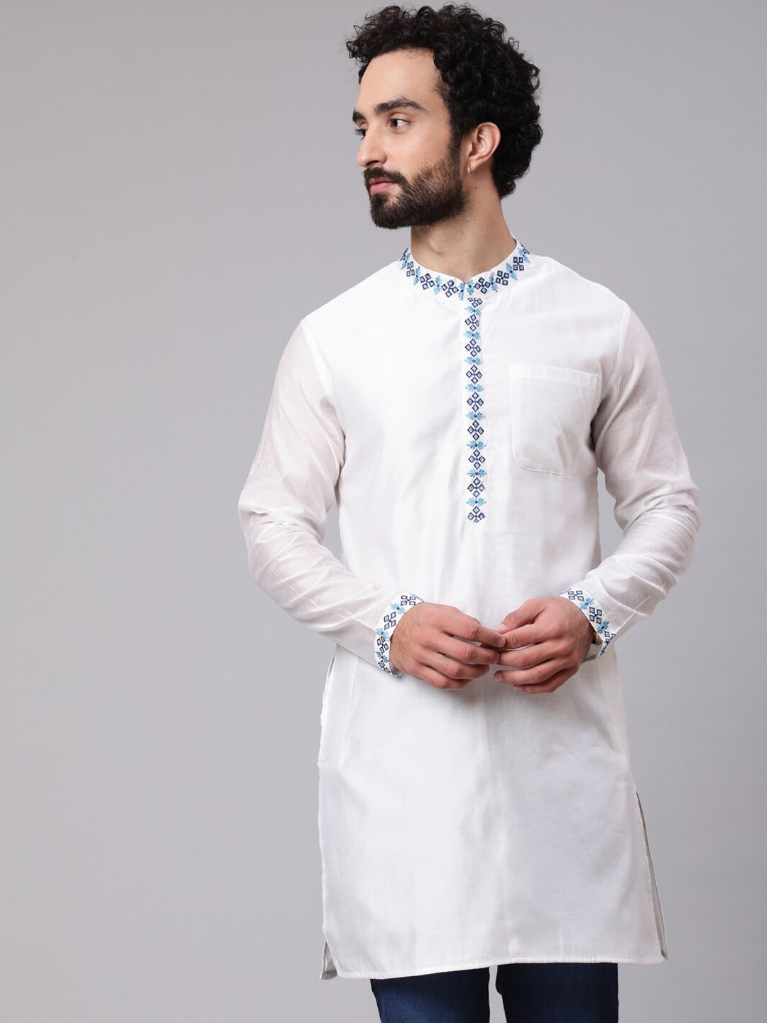 

AKS Ethnic Motifs Embroidered Band Collar Regular Kurta, White
