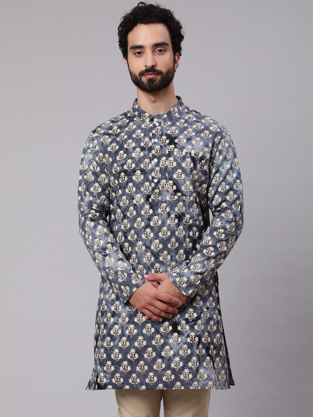 

AKS Floral Printed Band Collar Regular Kurta, Grey