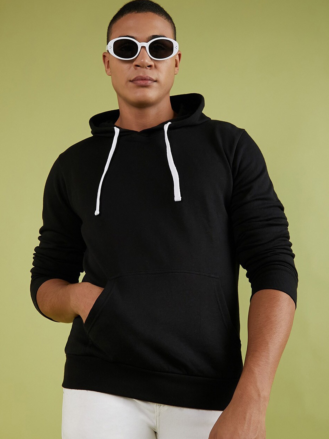 

Campus Sutra Hooded Cotton Pullover Sweatshirt, Black
