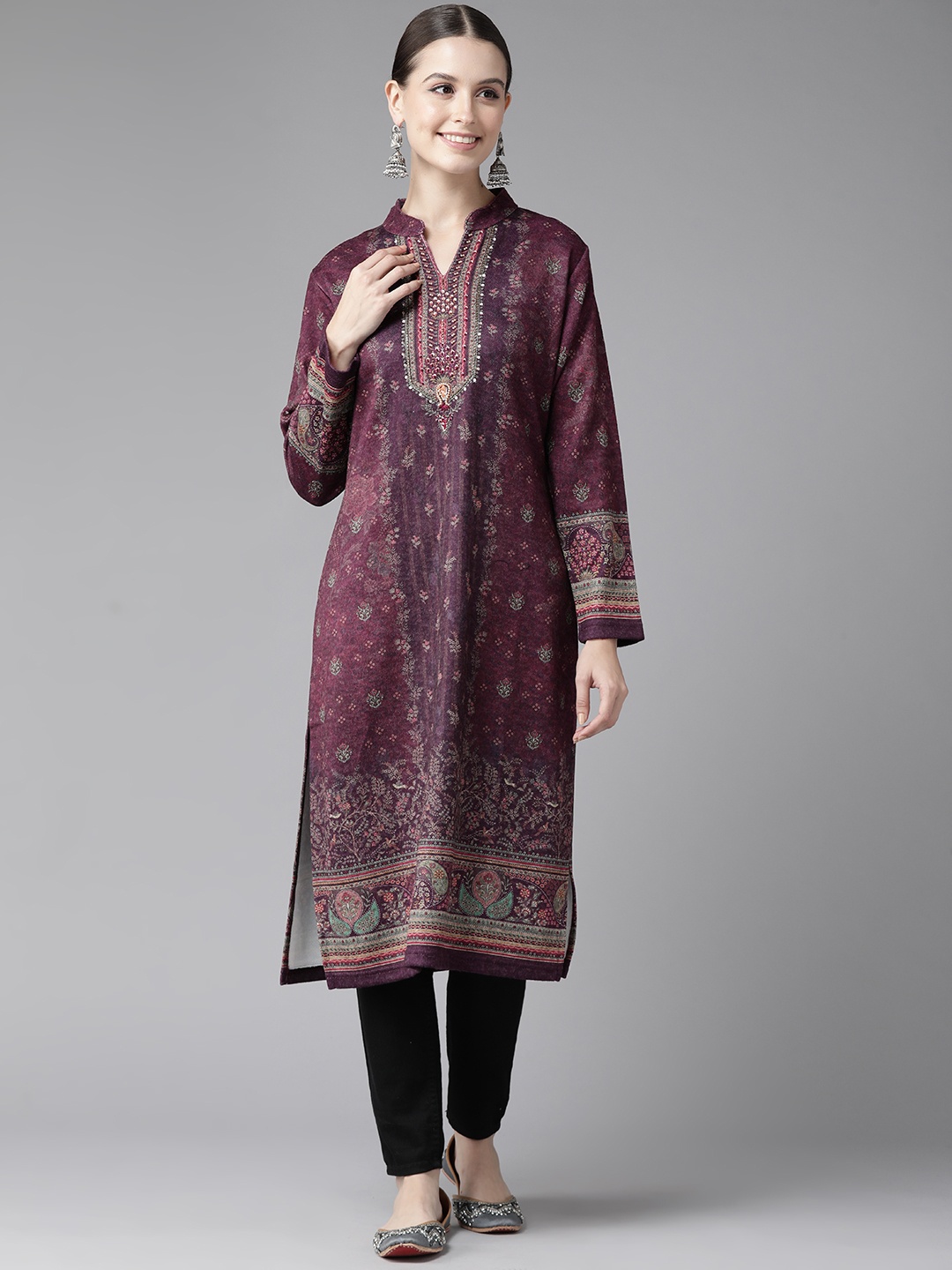 

Cayman Women Floral Printed Woollen Kurta, Burgundy