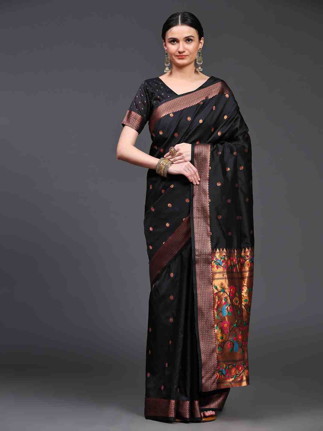 

JUST FASHION Ethnic Motifs Woven Design Zari Paithani Saree, Black