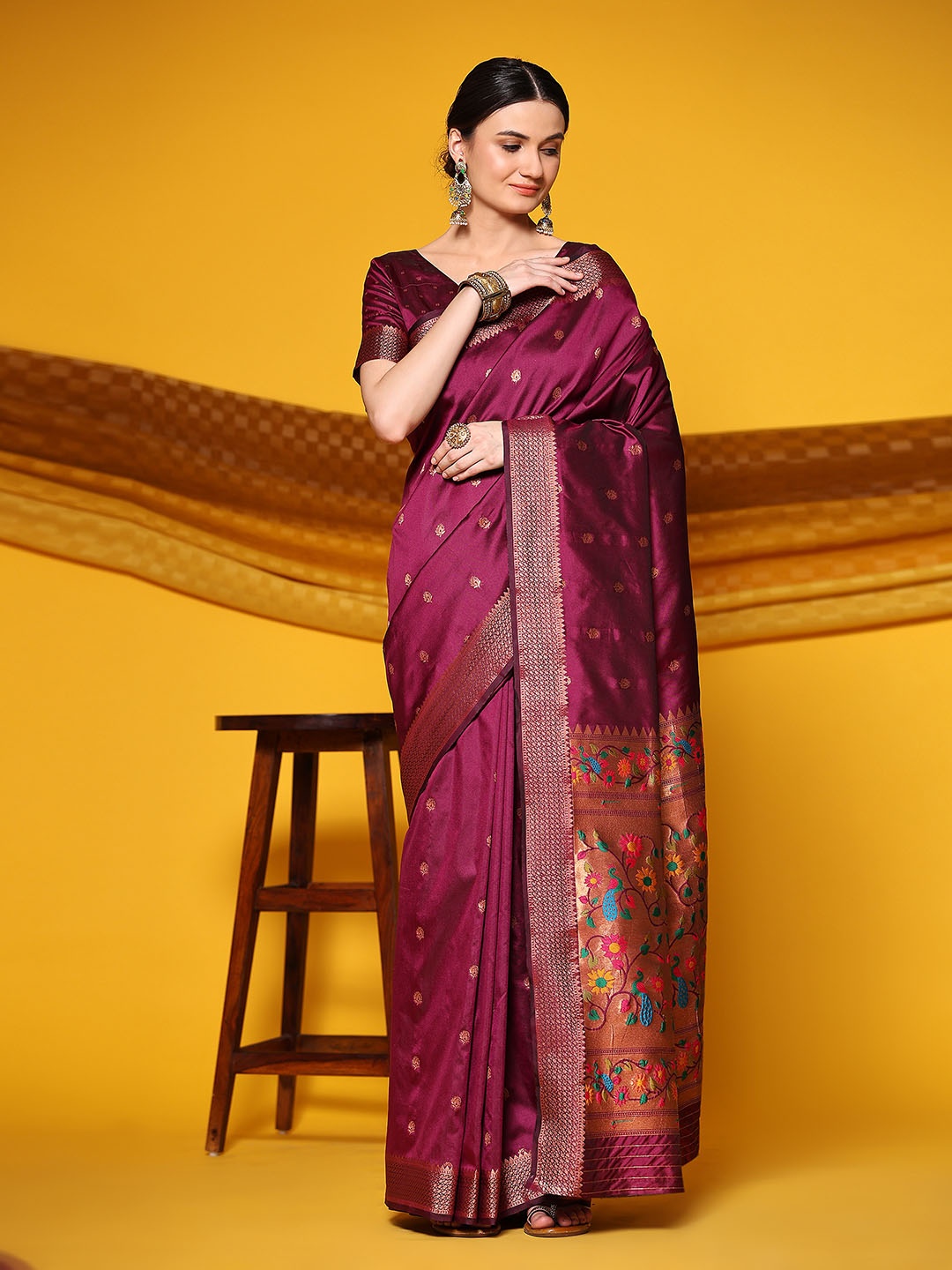 

JUST FASHION Woven Design Zari Art Silk Paithani Saree, Pink
