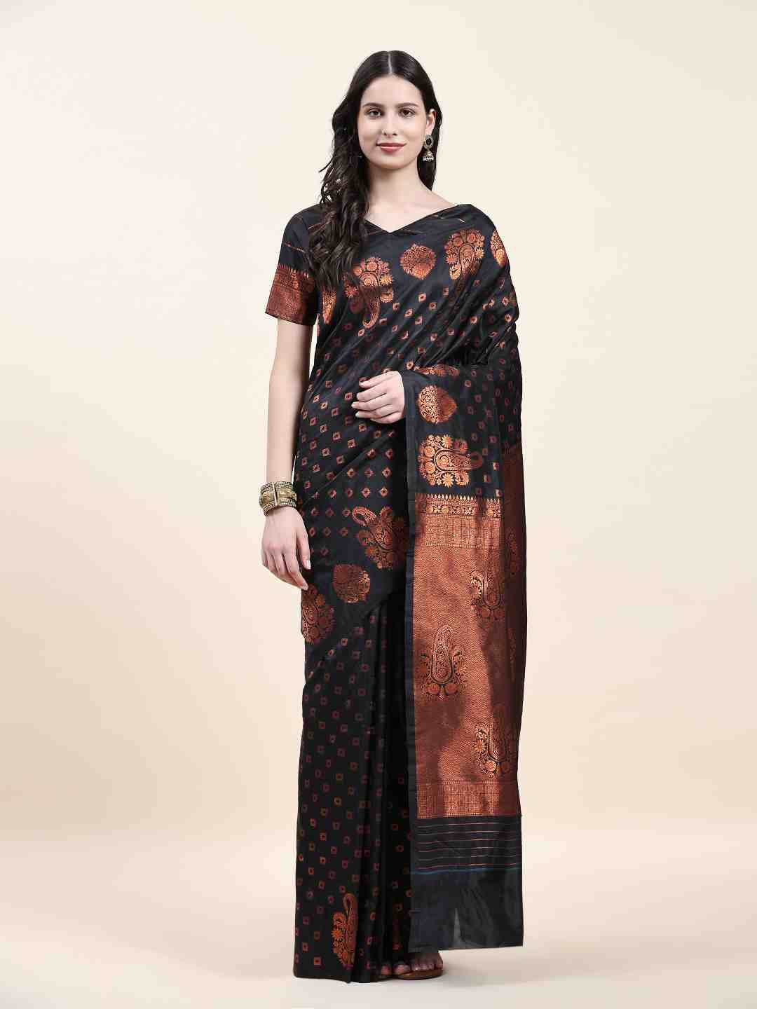 

JUST FASHION Ethnic Motifs Woven Design Zari Banarasi Saree, Black