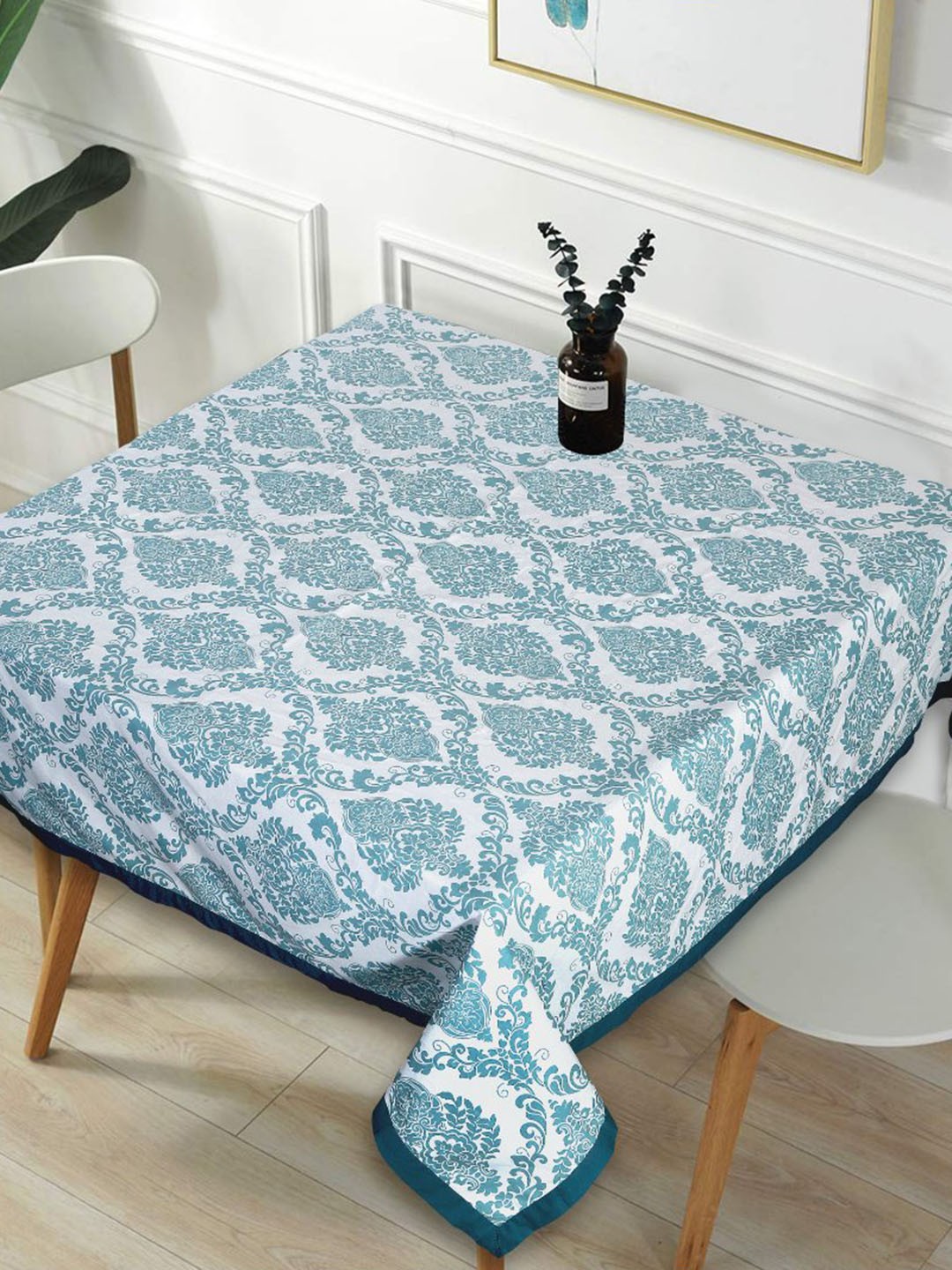 

INDHOME LIFE Sea Green & White Printed Cotton Square 4-Seater Table Cover