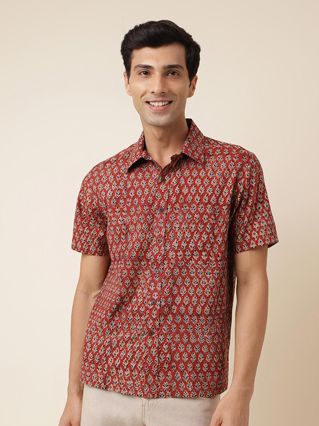 

Fabindia Floral Printed Cotton Opaque Casual Shirt, Red