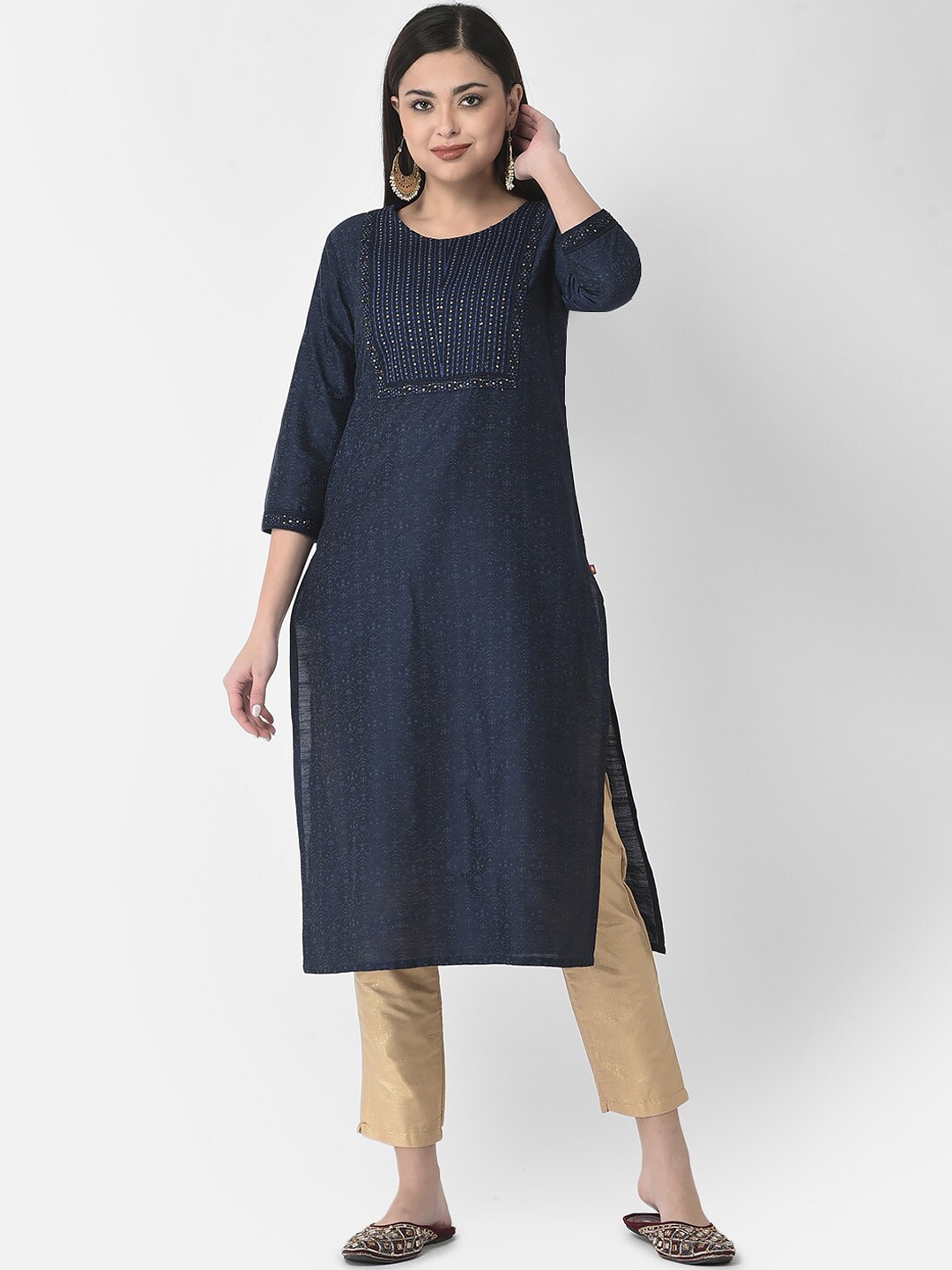 

Span Ethnic Motifs Printed Thread Work Cotton Silk Kurta, Navy blue