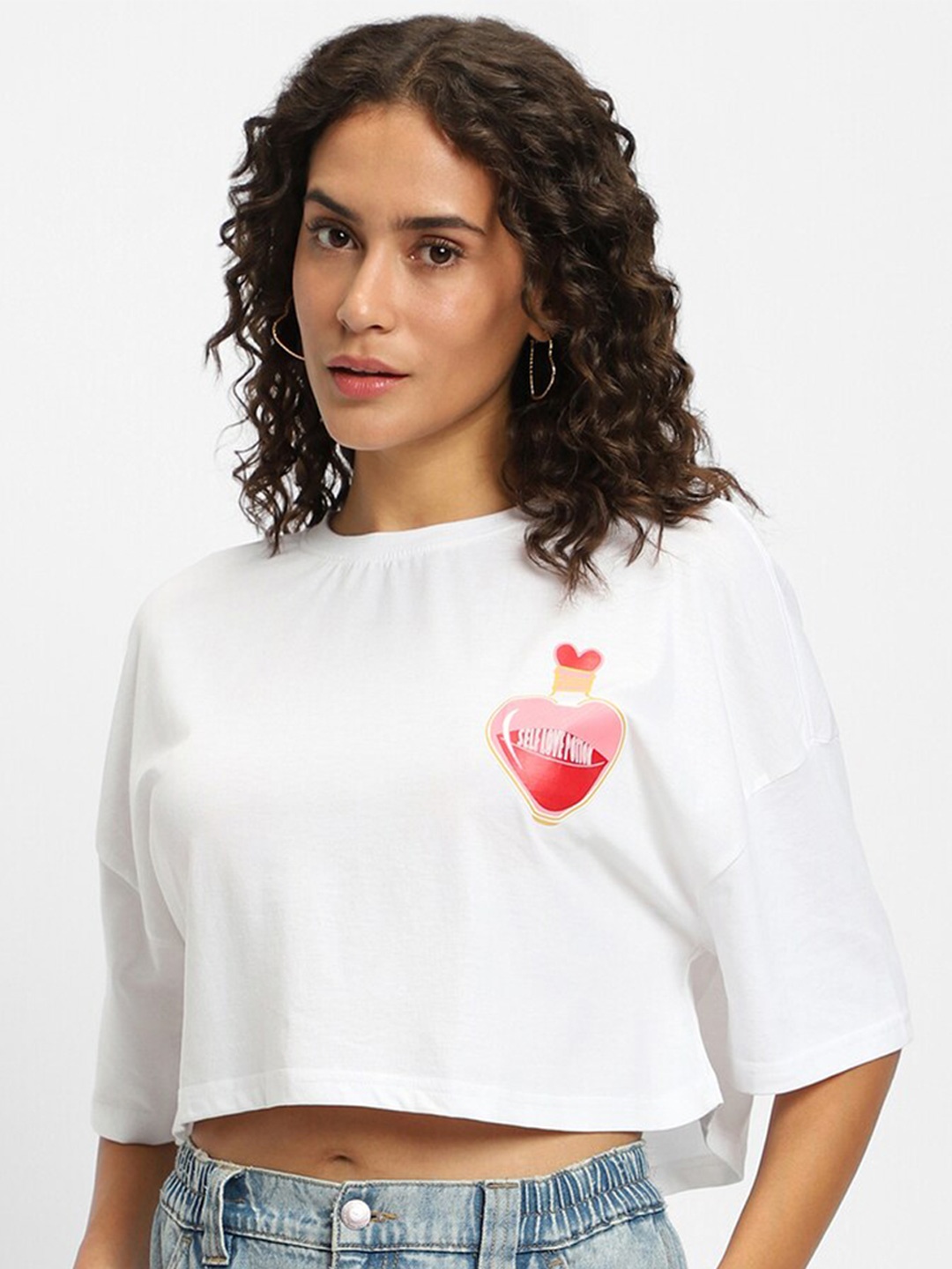 

FOREVER 21 Extended Sleeves Crop Top, White
