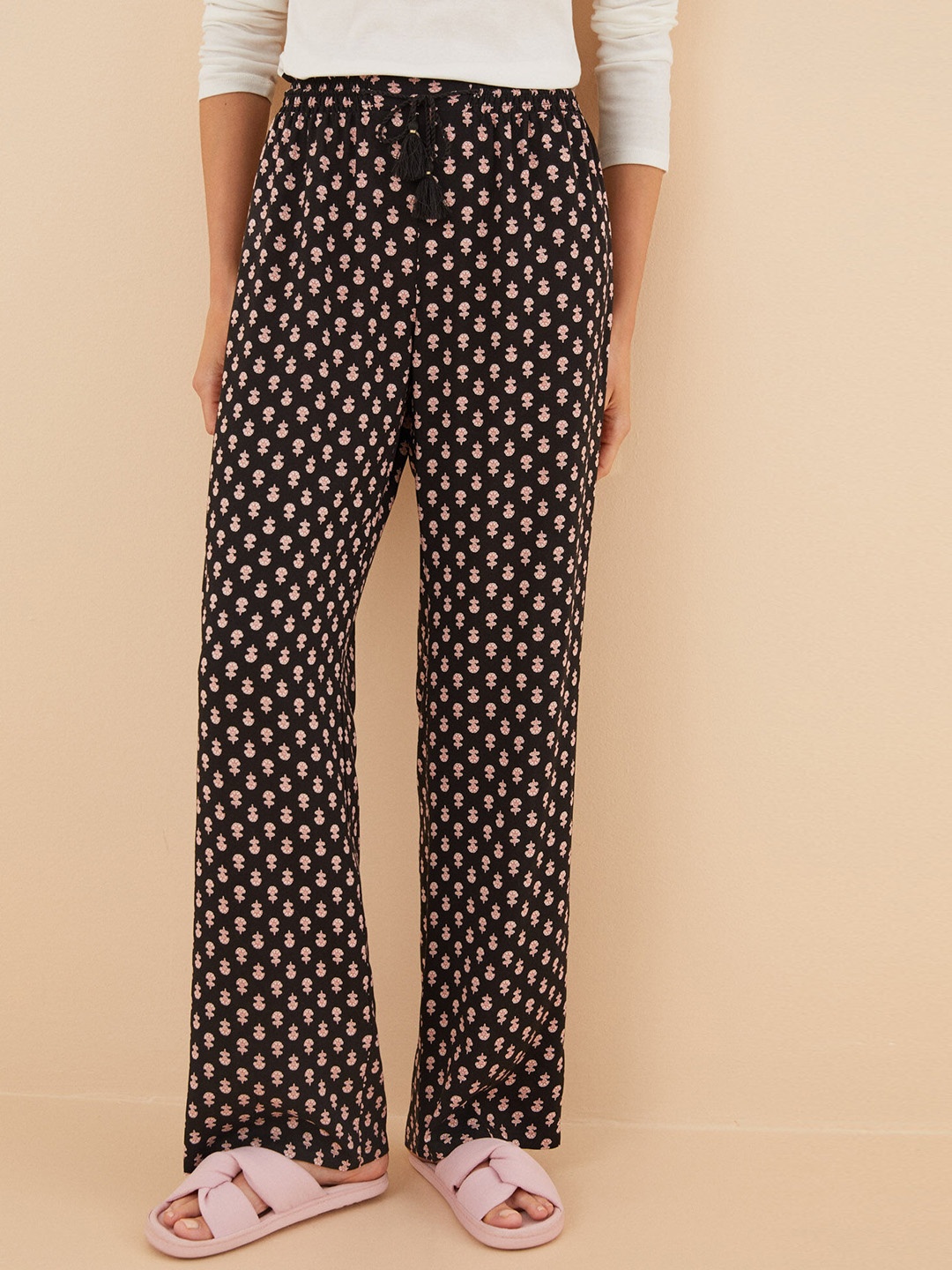 

women'secret Women Printed Lounge Pants, Black