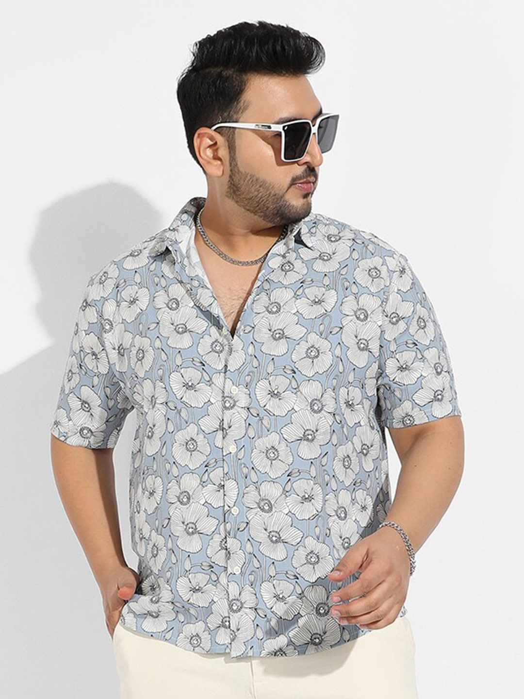 

Instafab Plus Classic Plus Size Floral Printed Casual Shirt, Blue