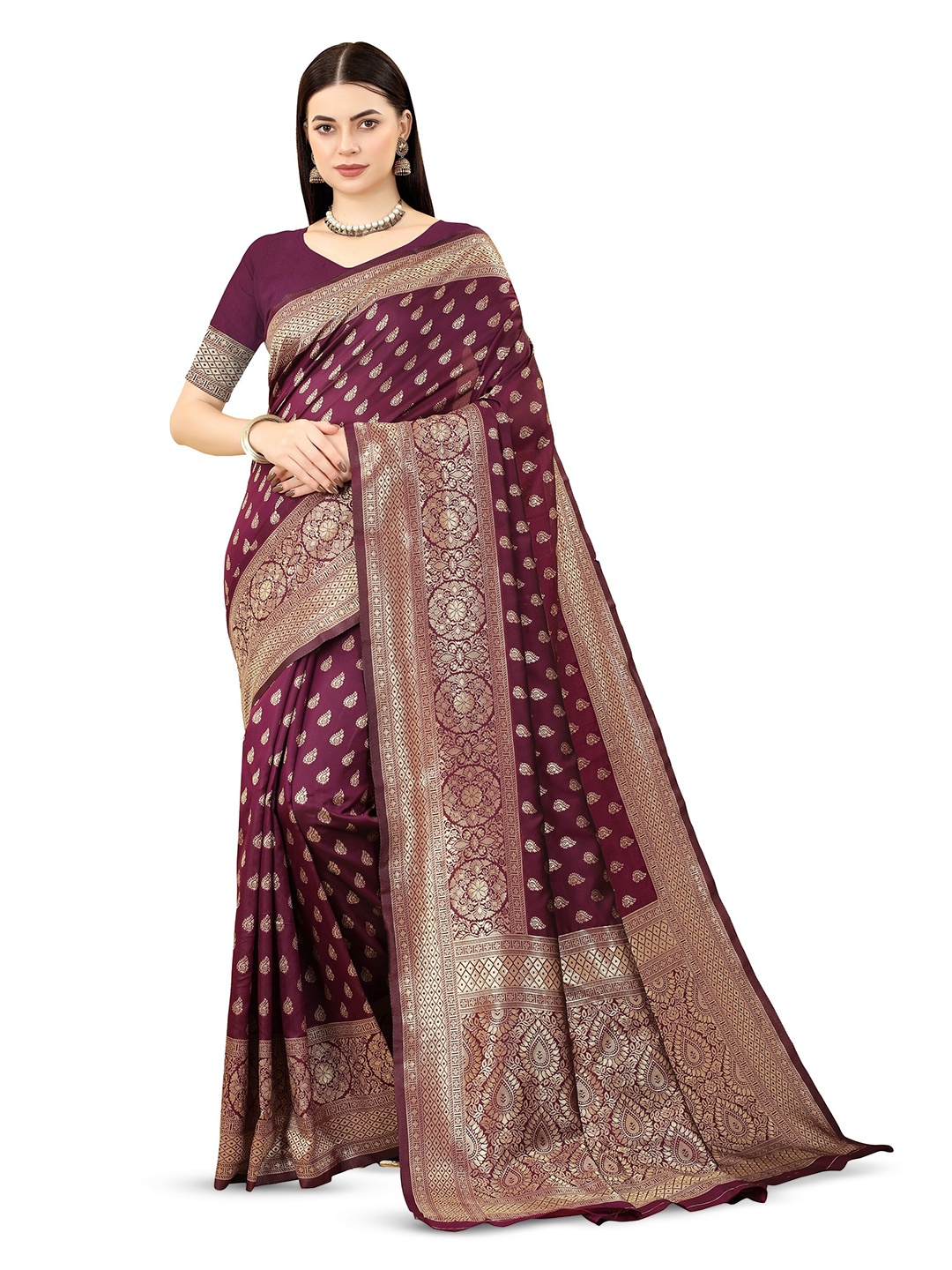 

DWIZA ENTERPRISE Ethnic Motif Woven Design Zari Banarasi Saree, Maroon