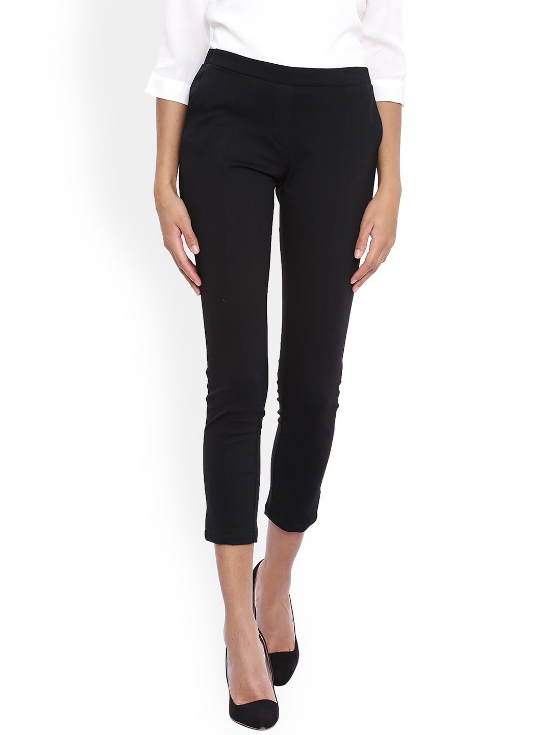 

Arrow Woman Black Original Regular Fit Self Design Regular Trousers