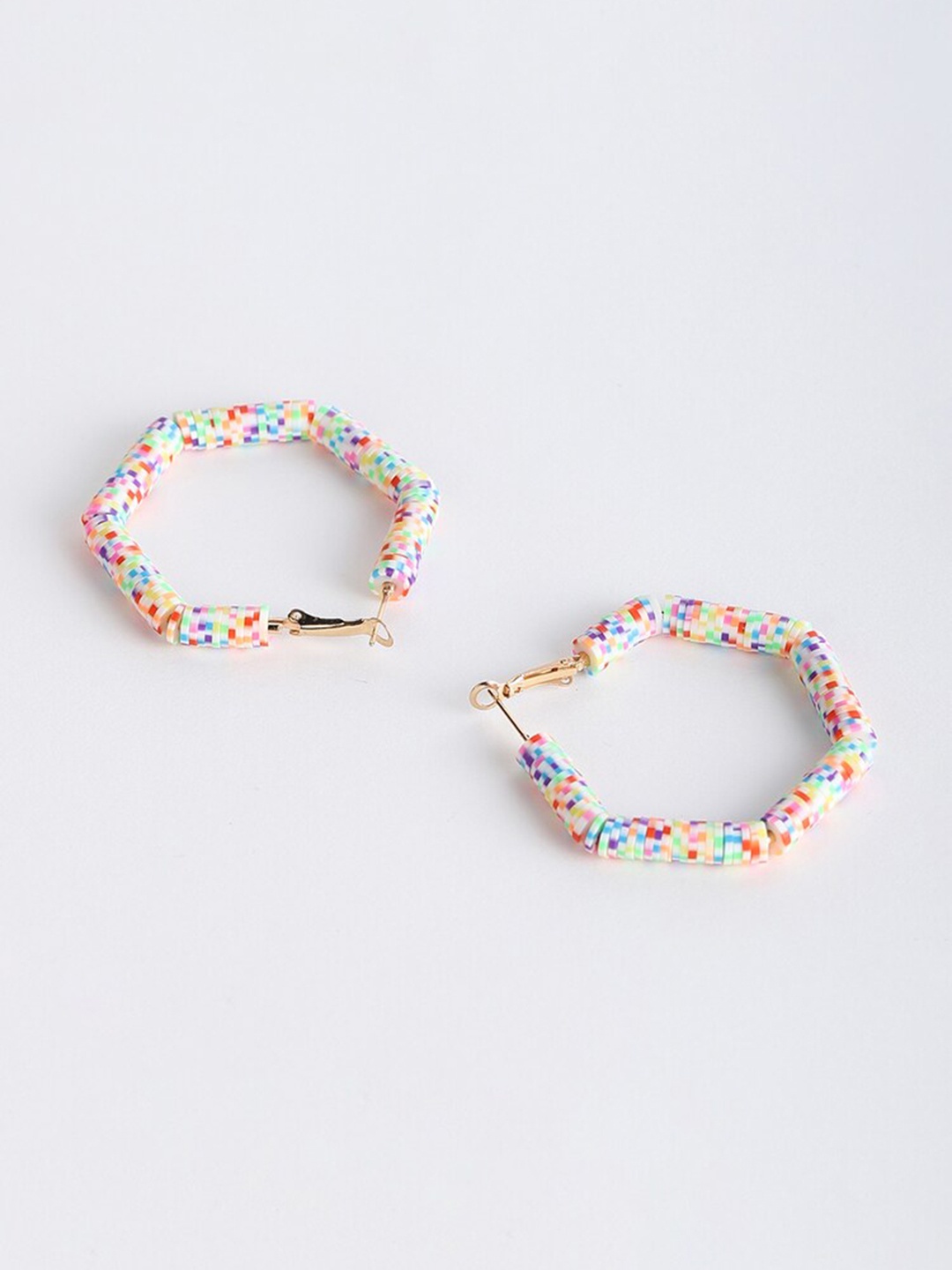 

FOREVER 21 Beaded Geometric Shaped Hoop Earrings, White