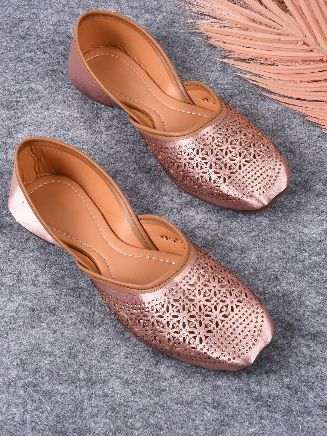 

JM Looks Embellished Square Toe Mojaris With Laser Cuts, Peach