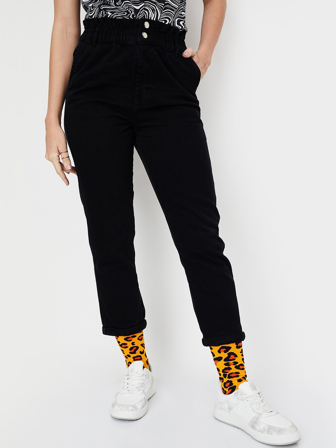 

max Women Clean Look High-Rise Stretchable Cotton Jeans, Black