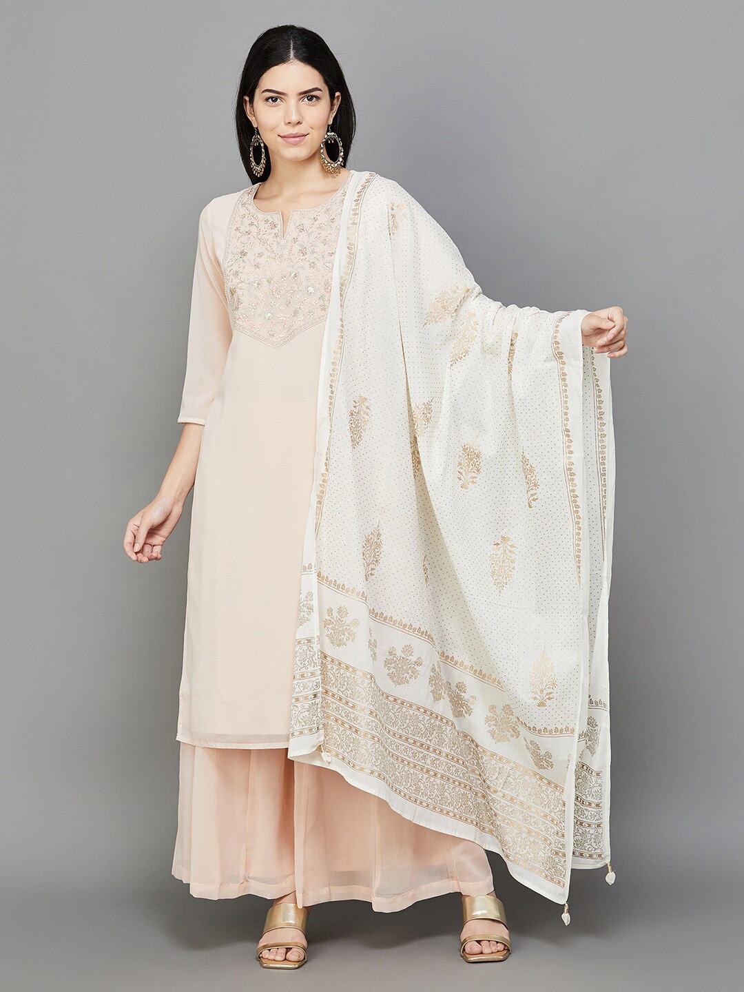 

Melange by Lifestyle Ethnic Motifs Printed Pure Cotton Dupatta, Off white