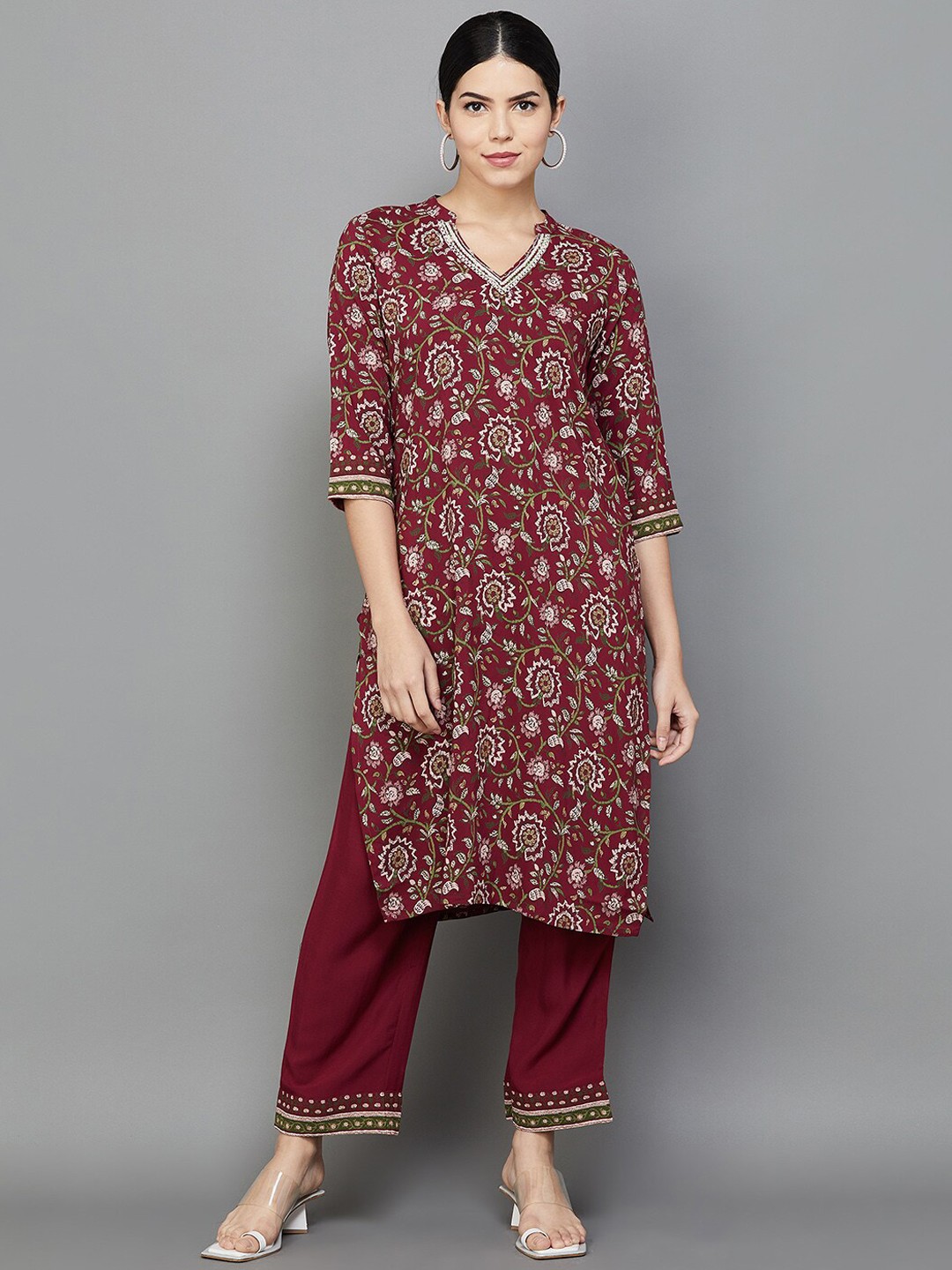 

Melange by Lifestyle Floral Printed Thread Work Kurta With Trousers, Red