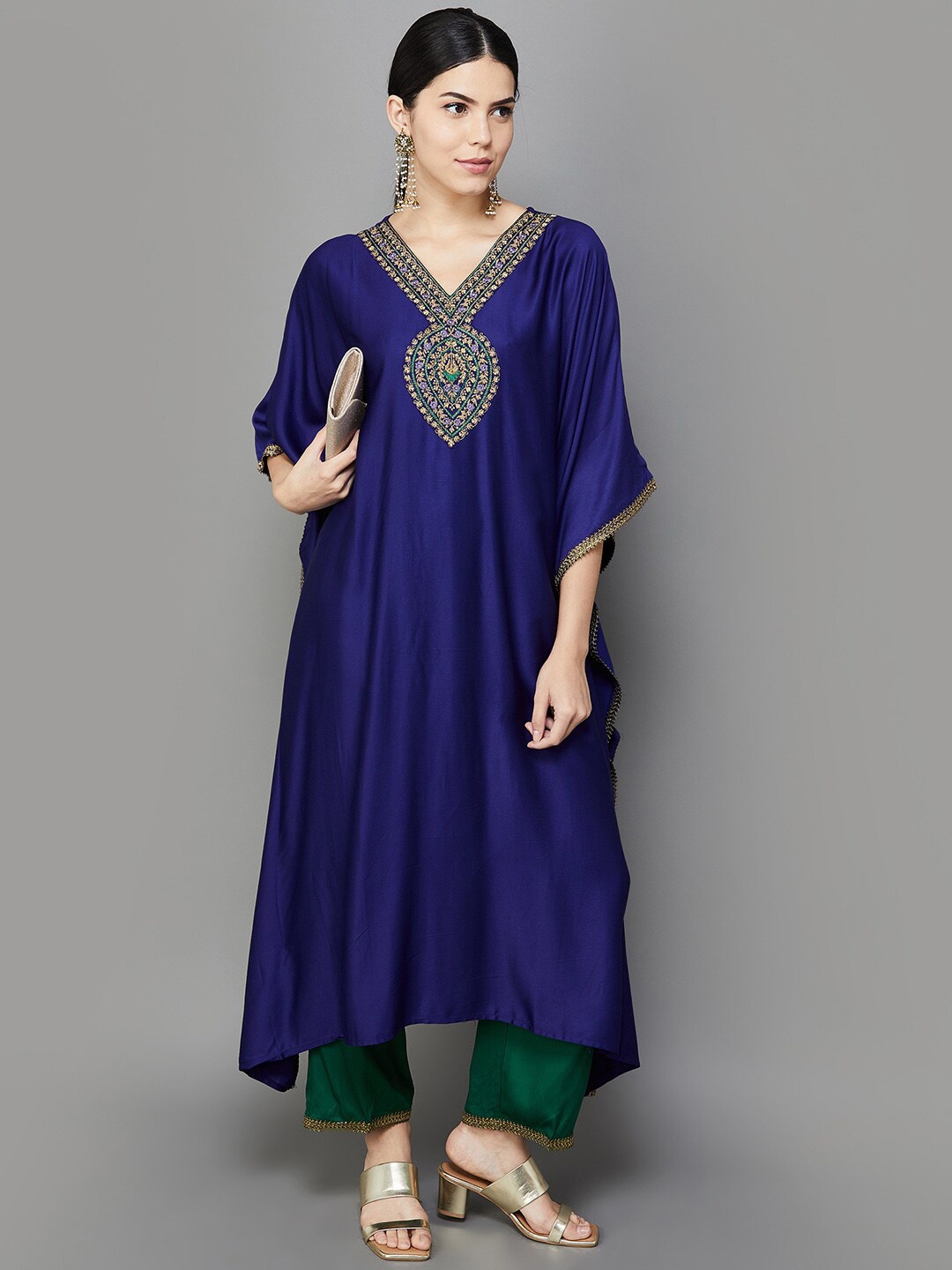 

Melange by Lifestyle Ethnic Motifs Yoke Design Thread Work Kaftan Kurta with Trousers, Blue
