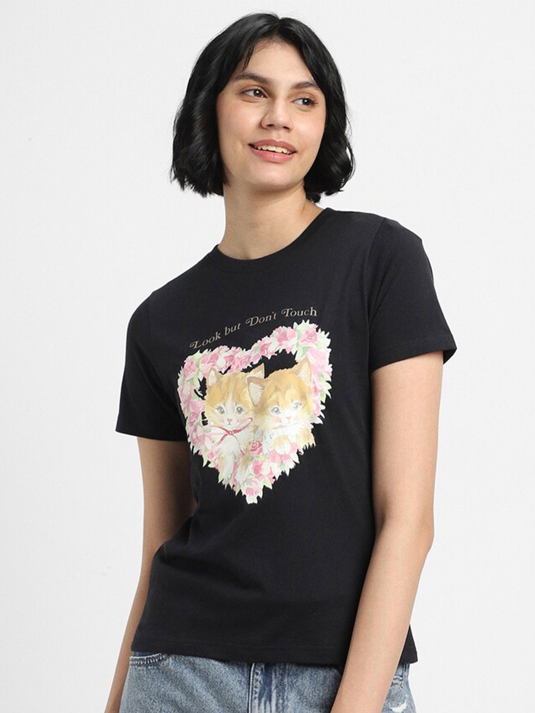 

FOREVER 21 Graphic Printed Pure Cotton T-shirt, Black